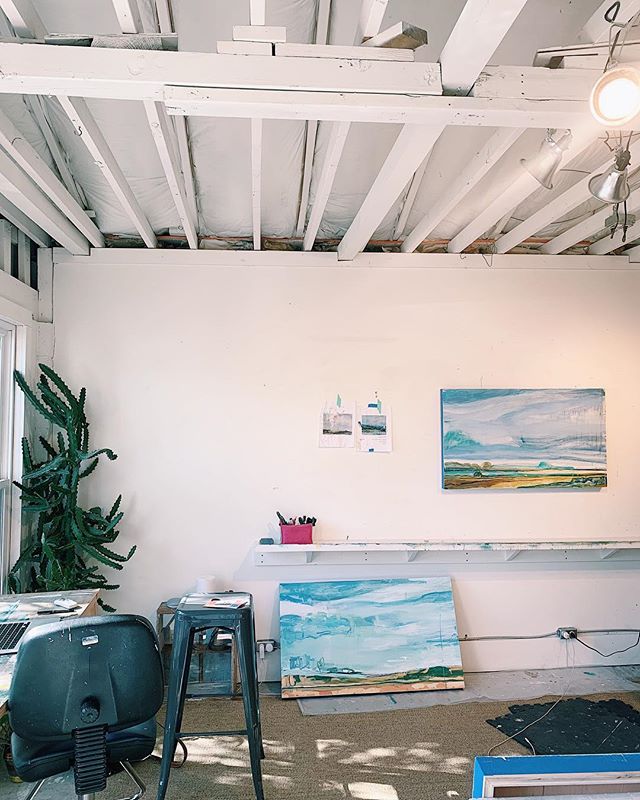 I love a good process shot. Landscapes baby....
.
.
.
.
.
. .
#inthestudio #studio #abstractlandscapes #kiahannbellowsart #westernlandscape #galleryartist #mondayinthestudio #process