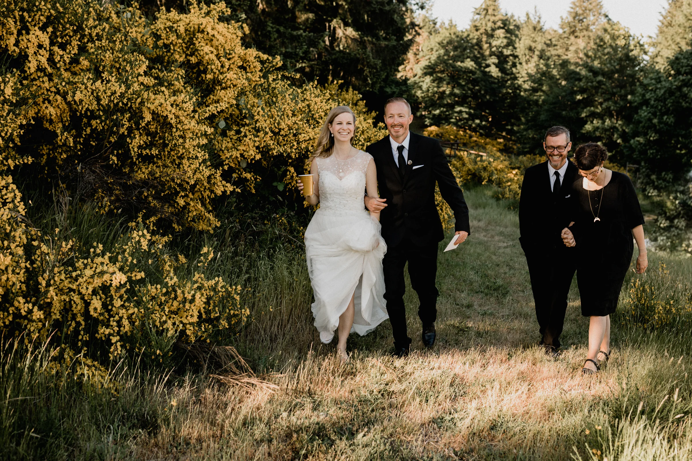 Leanne & Tyson - sneak peeks-27.jpg
