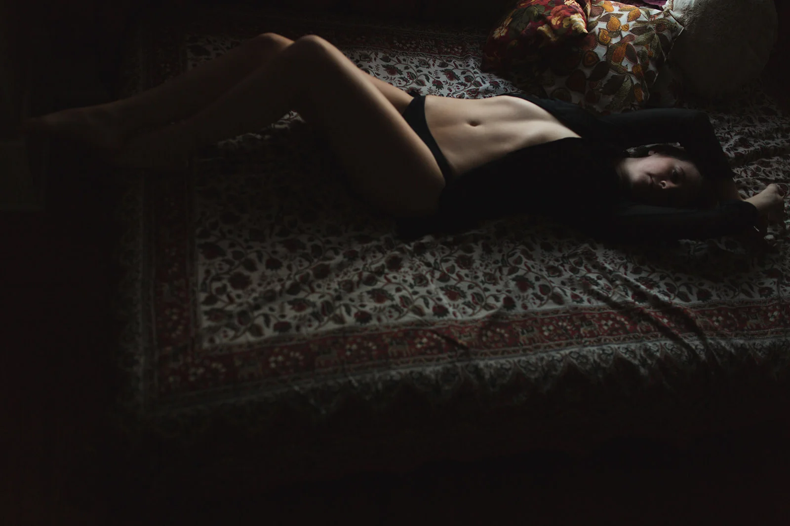 Victoria boudoir photographer intimate portraits - kim jay-36.jpg