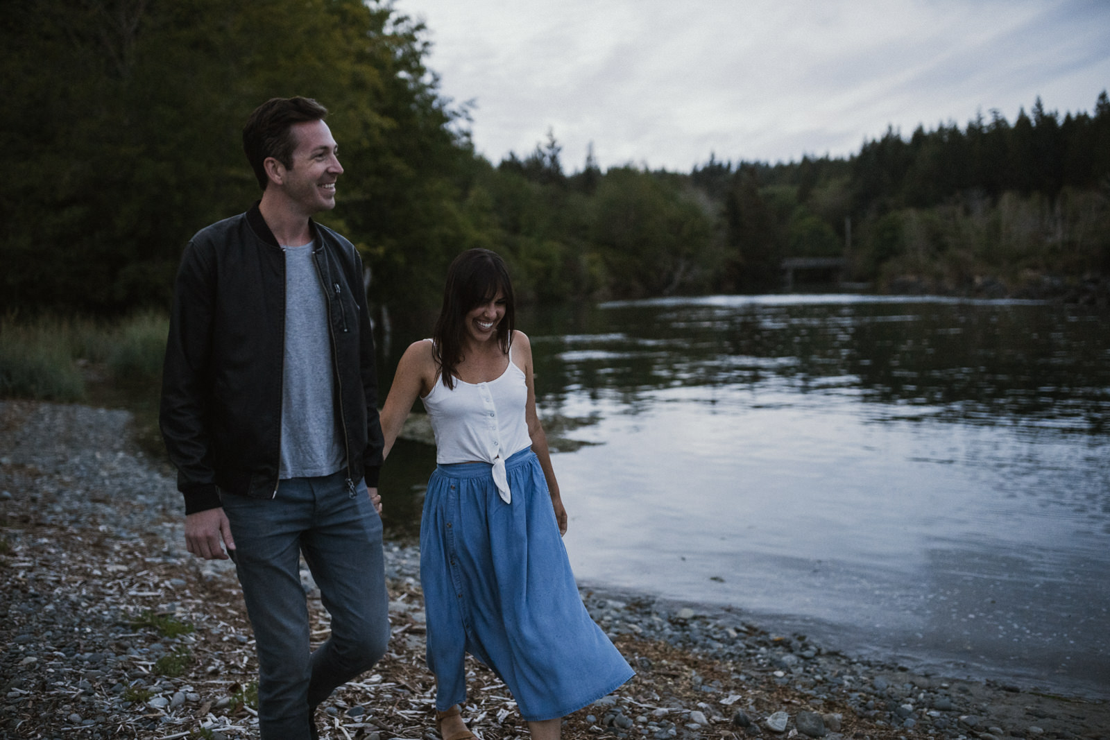 beach Blue Hour - astrophotography engagement session vancouver island-2.jpg