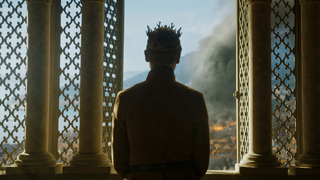 Heavy Is The Crown For Dean Charles Chapman S Tommen Making Game