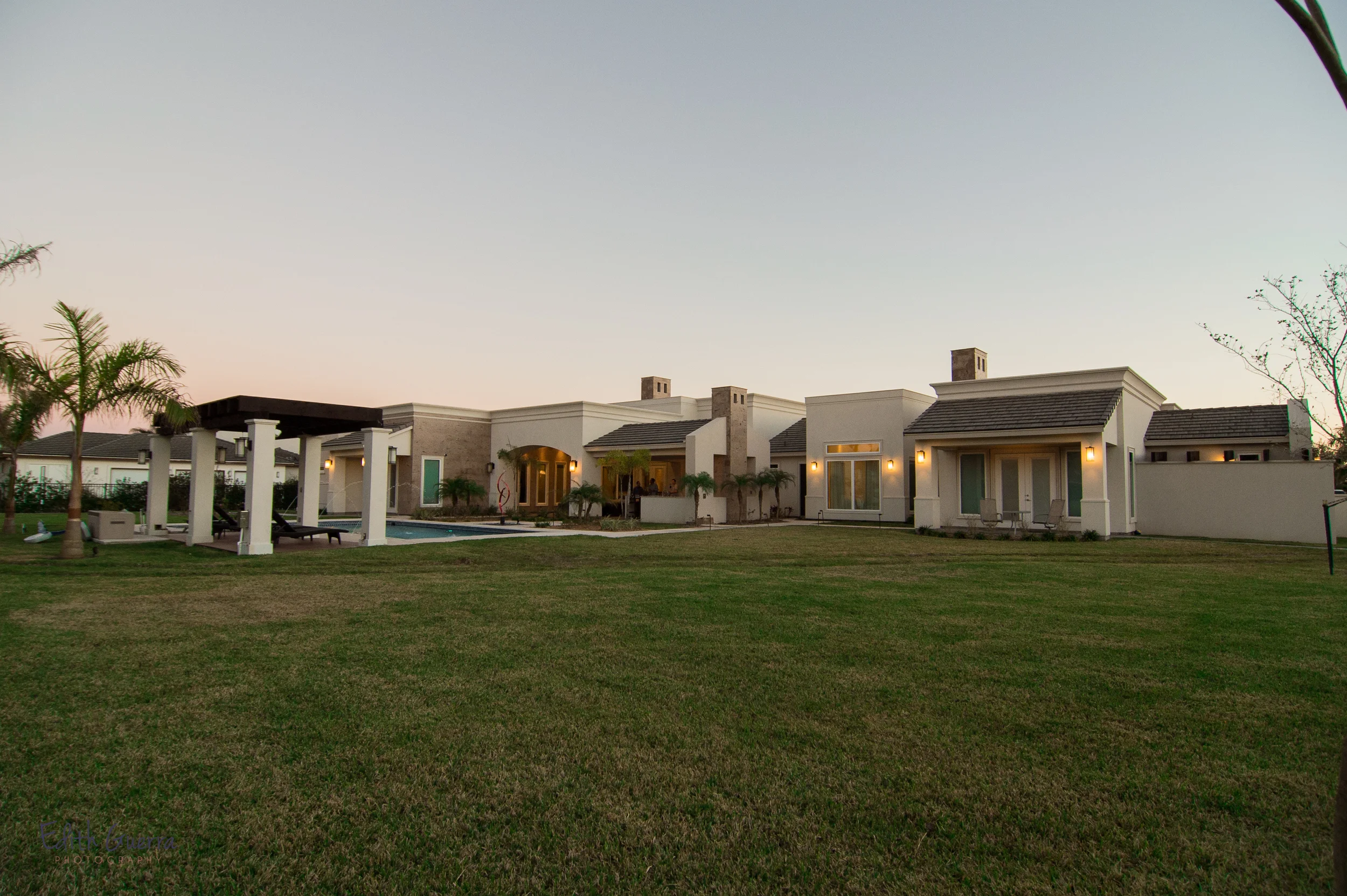 HCD223-4080.jpg