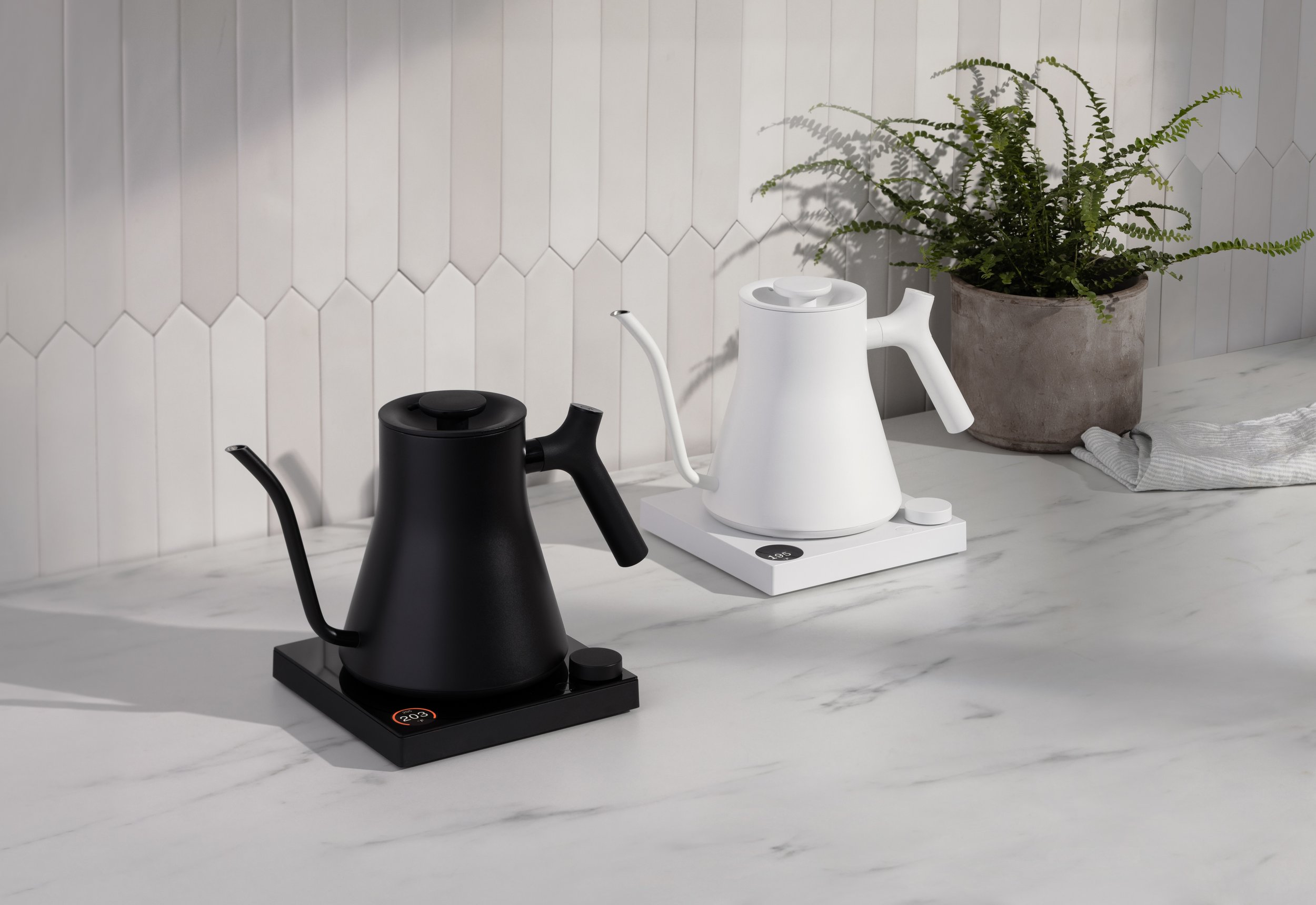 2022-8-16 fellow holiday2105_RT_07.jpg