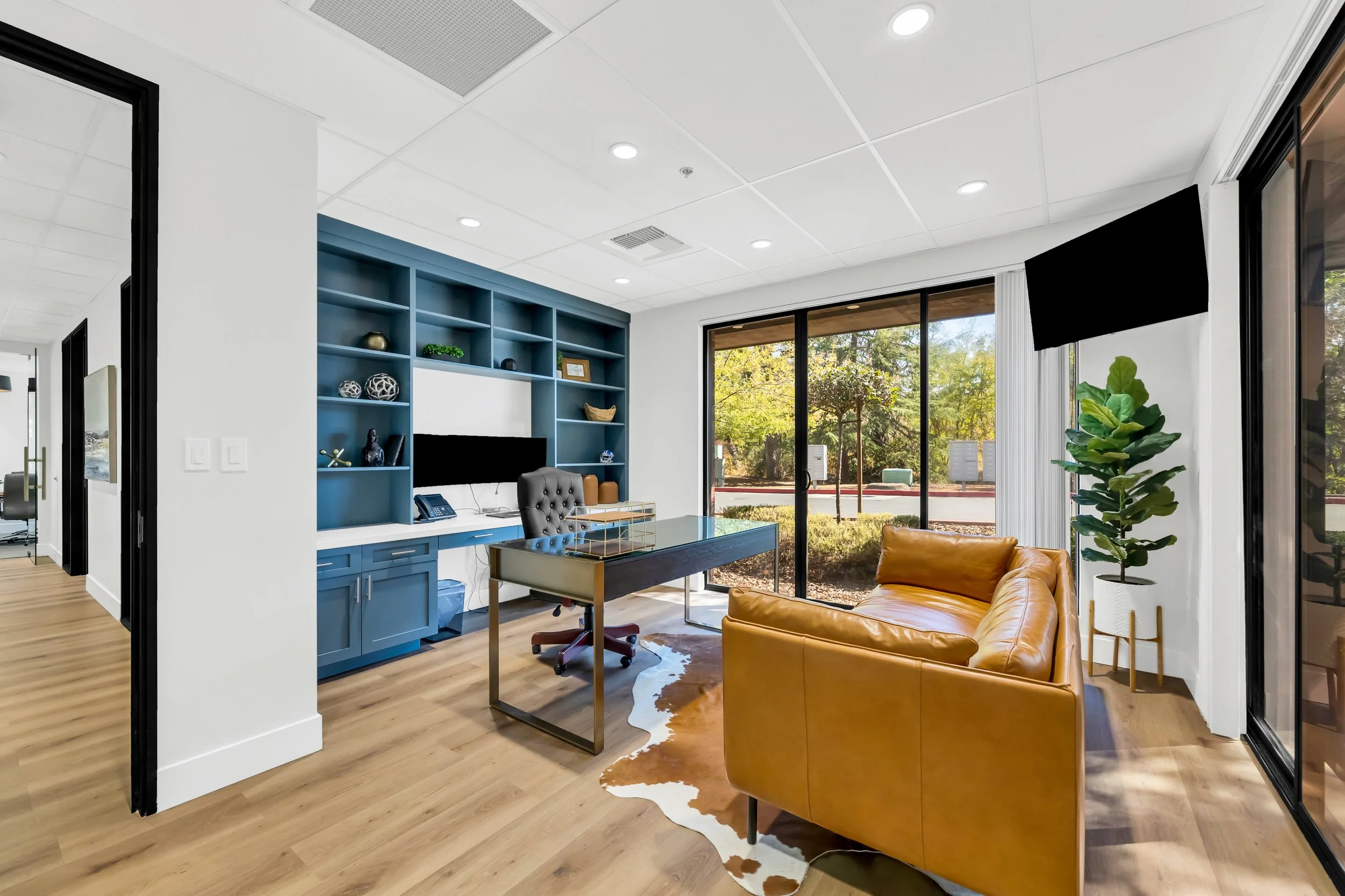 2200 E Bidwell Street 100-22.JPG