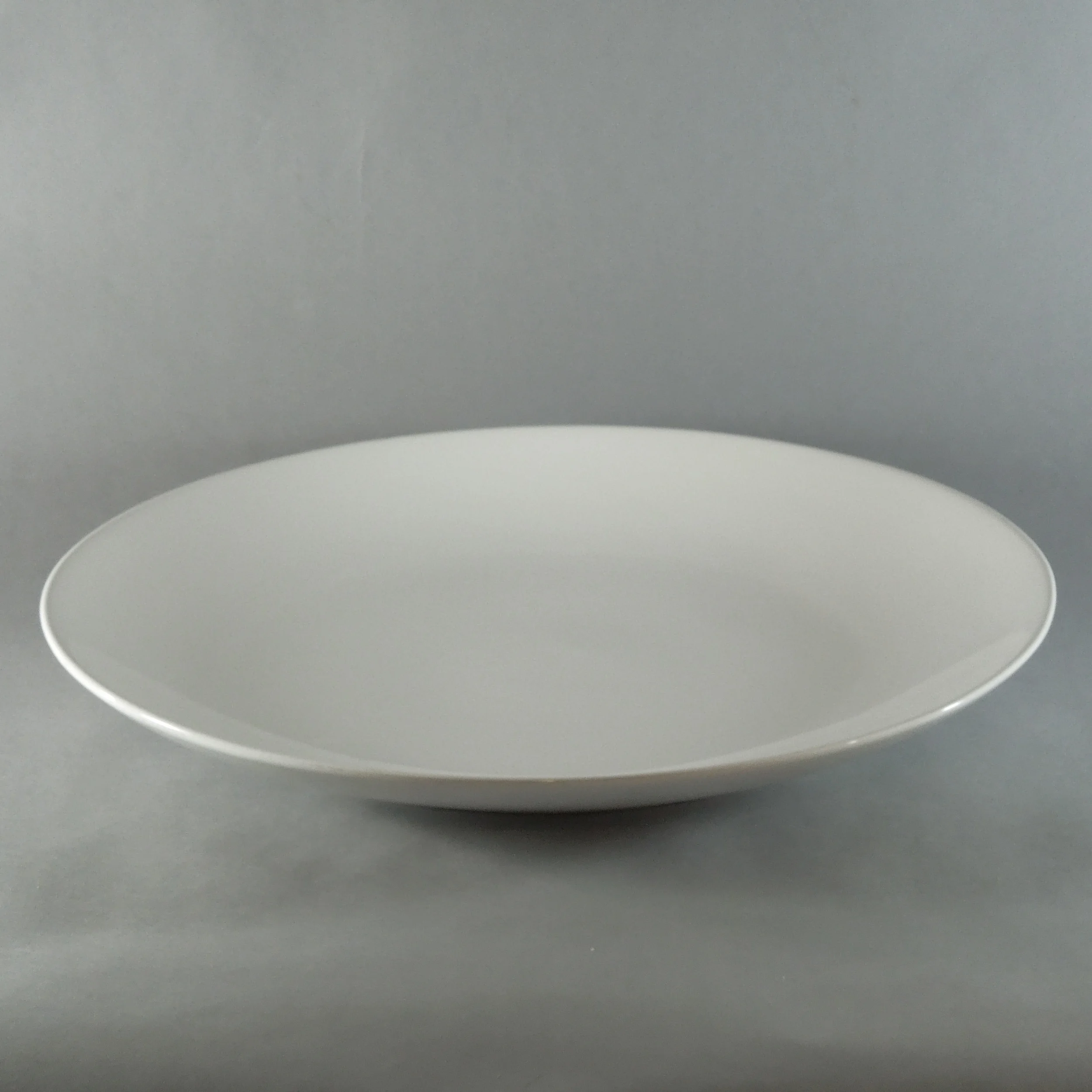 Porcelain Round Platter - A(20")