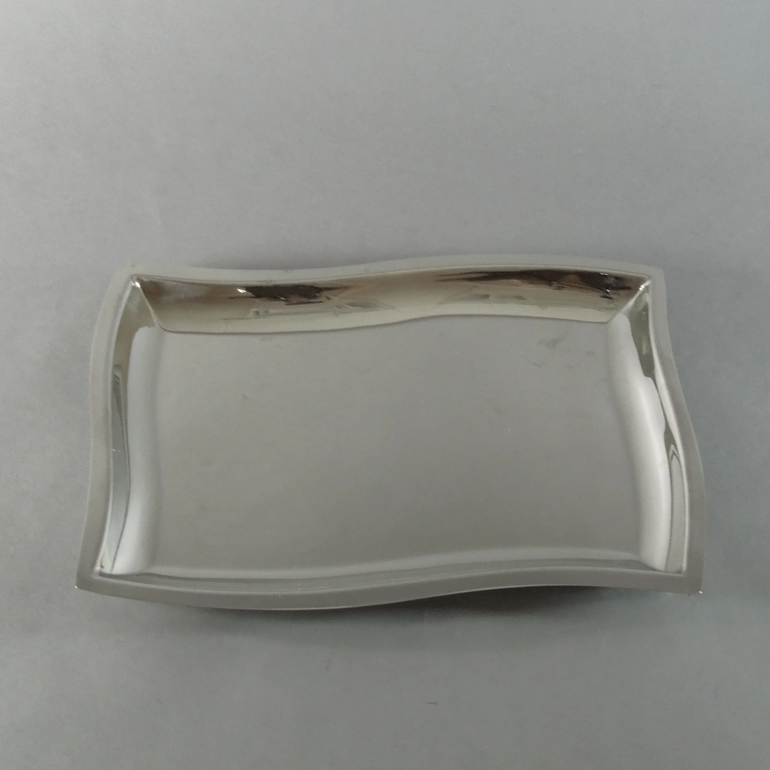 Wavy Rectangular Tray (11''x8'')