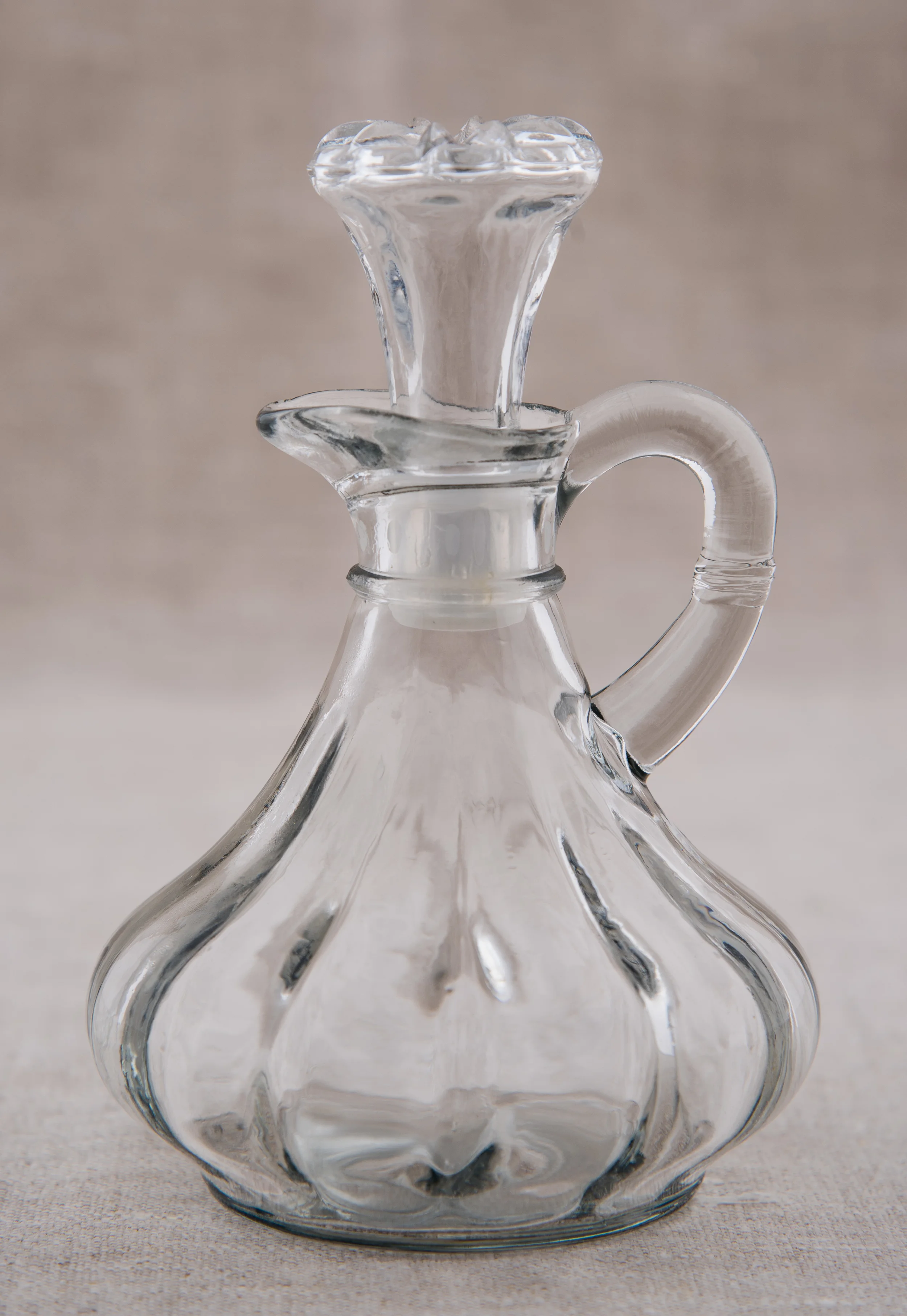 Cruet (6 oz.)