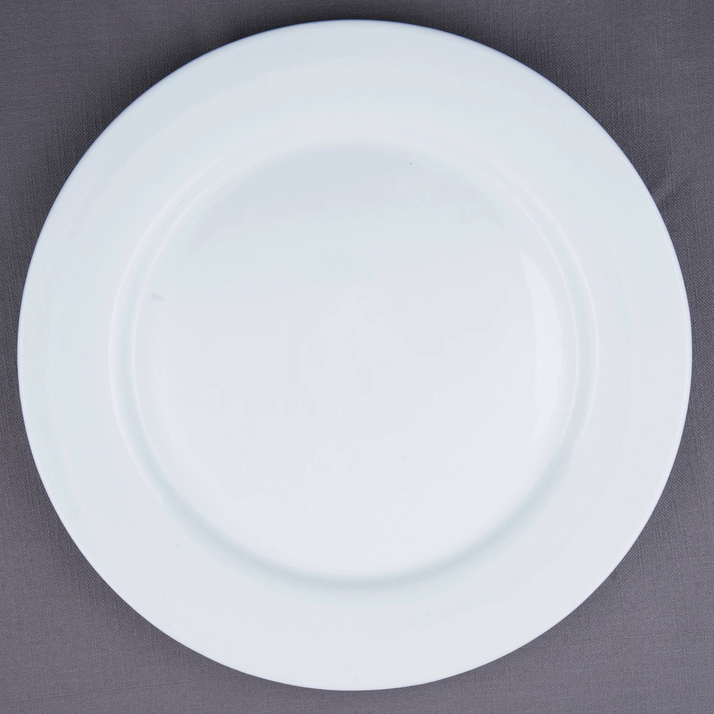 Round Platter (18" round) -B