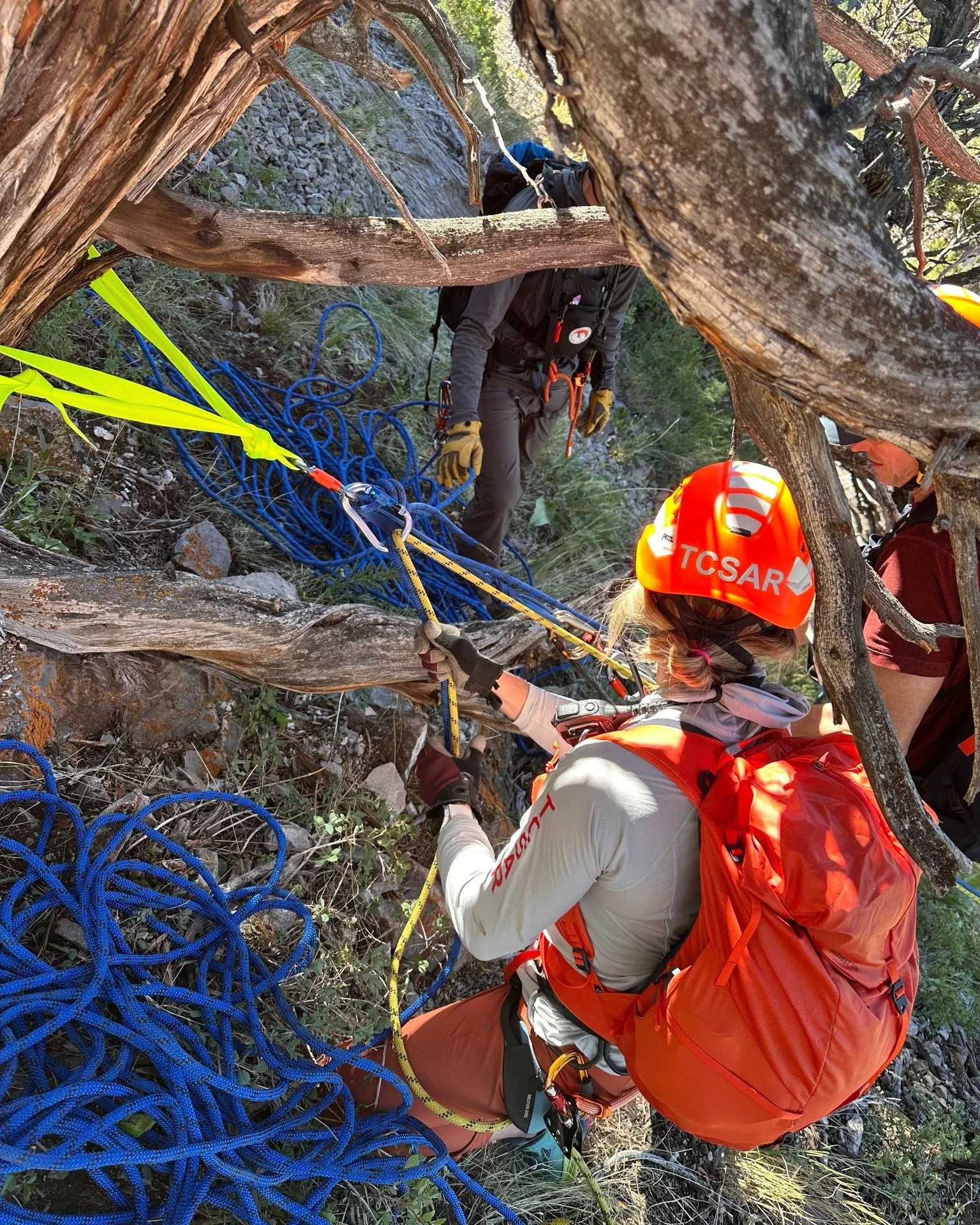 Backcountry emergencies happen in all kinds of interesting places. As in, places that are steep, rocky, and way off trail.

To prepare for this type of a scenario, TCSAR volunteers recently spent several hours completing multiple ground-based exercis