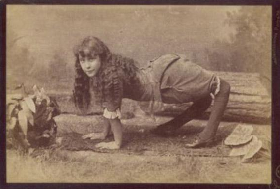 Ella Harper.