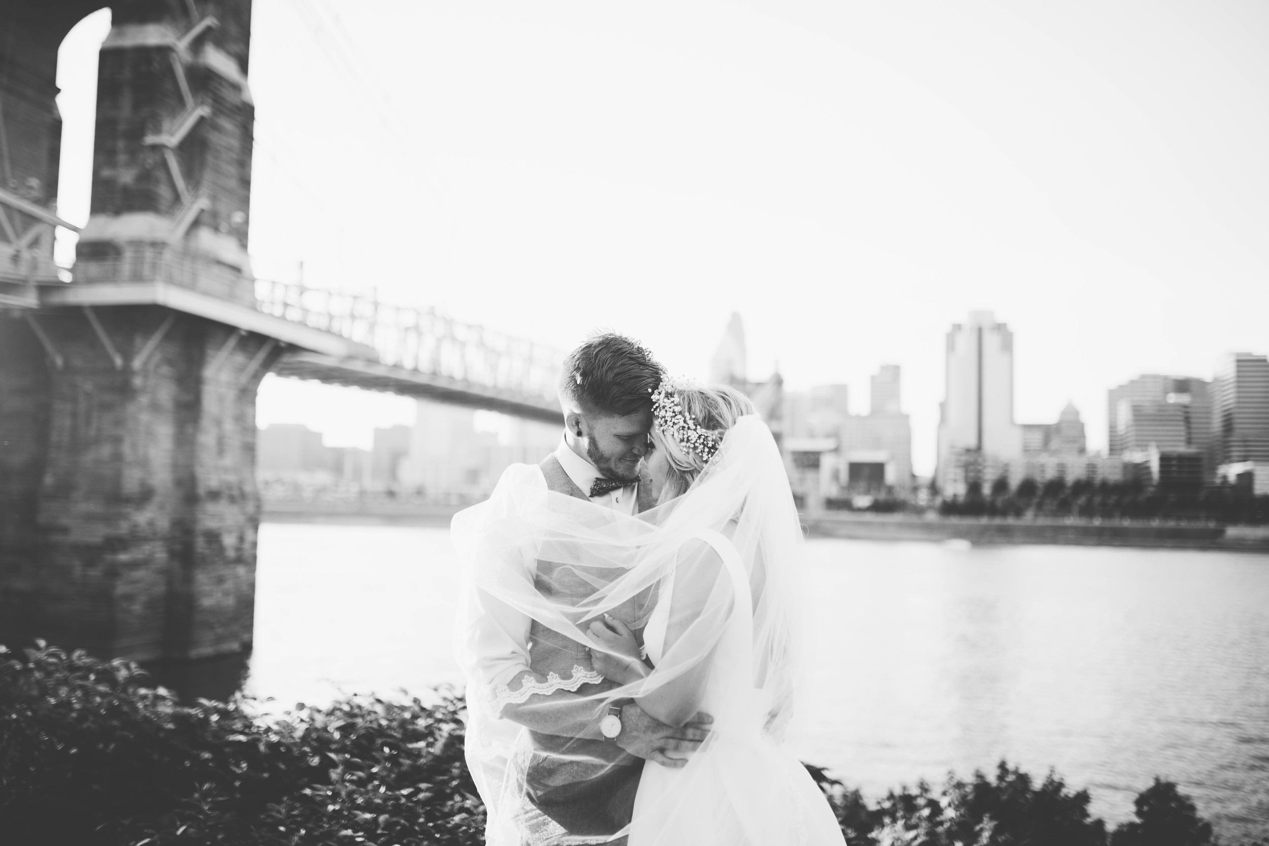 Eric & Charlie -- Cinicinnati Skyline Wedding -- Whitney Justesen Photography-574.jpg