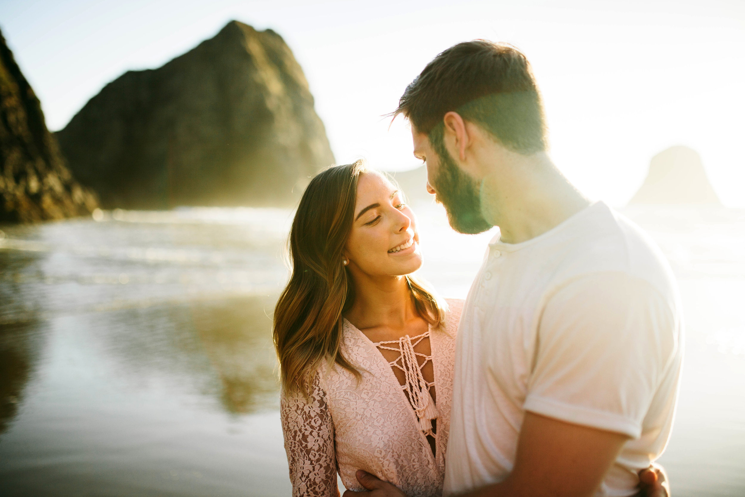 Matt & Beth -- Proposal on the Oregon Coast -- Whitney Justesen Photography-129.jpg