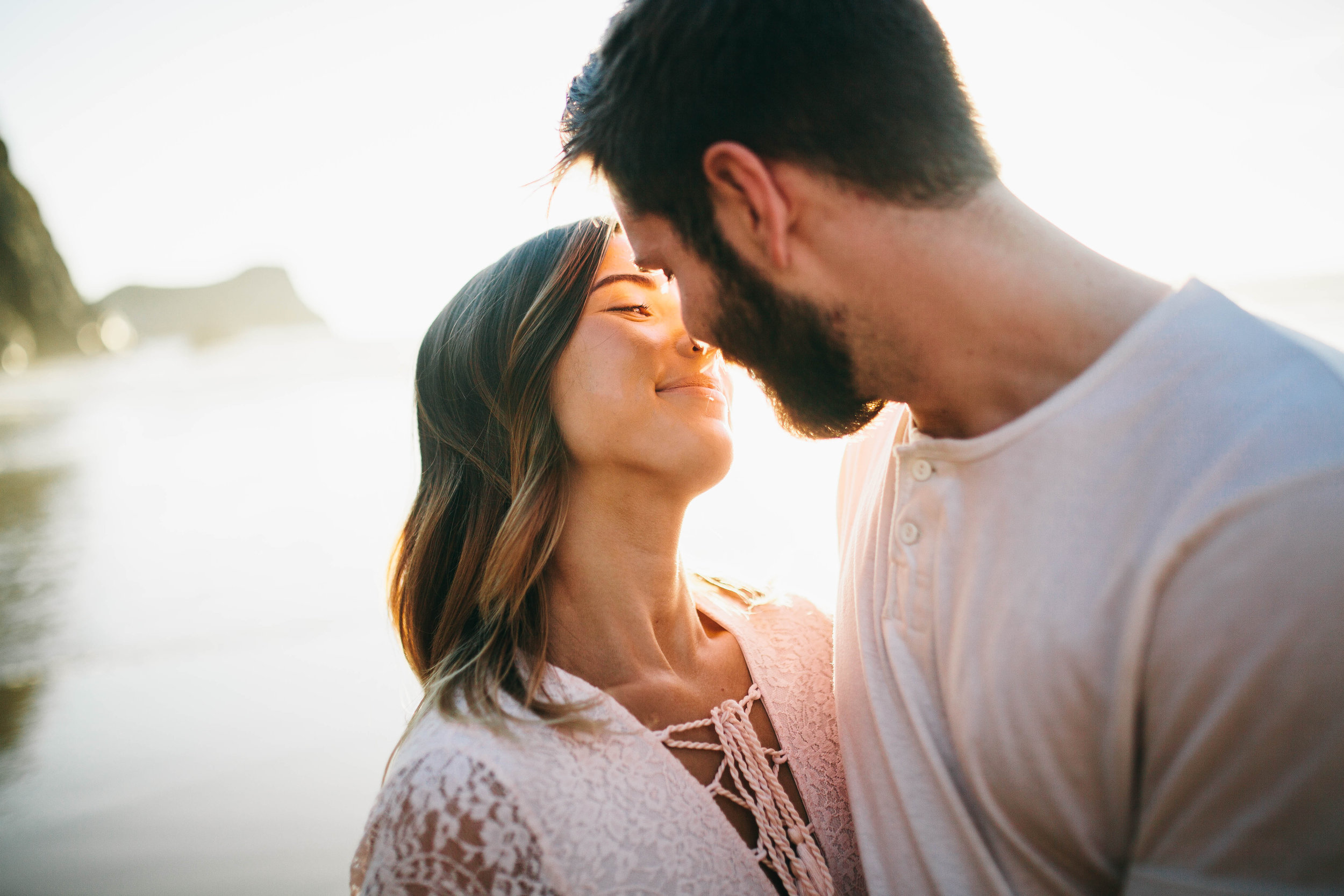 Matt & Beth -- Proposal on the Oregon Coast -- Whitney Justesen Photography-131.jpg