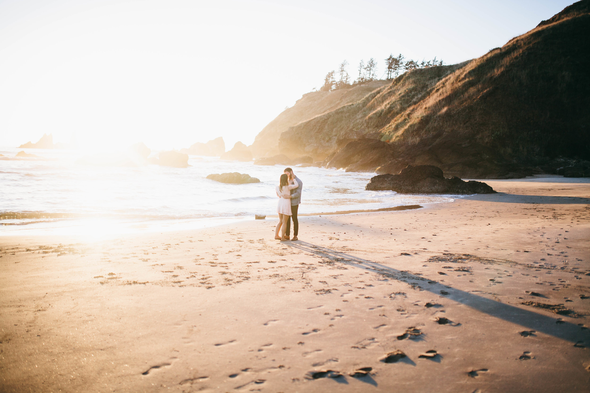 Matt & Beth -- Proposal on the Oregon Coast -- Whitney Justesen Photography-168.jpg