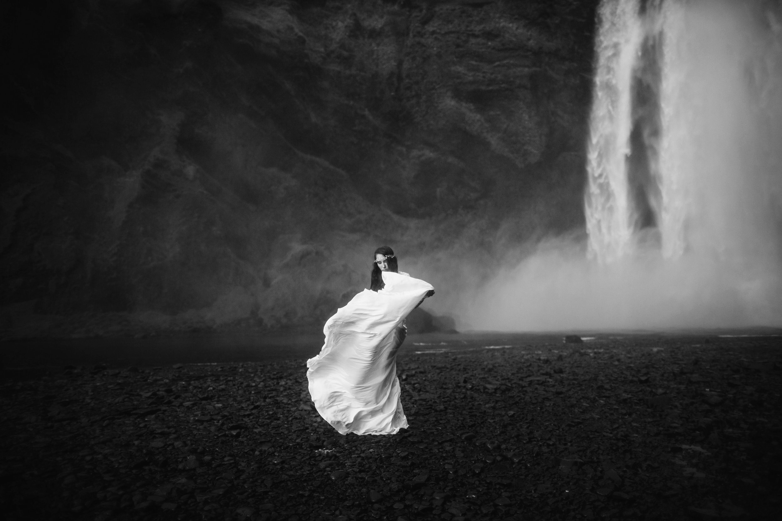 Olivia & Spencer -- Iceland Formals -- Whitney Justesen Photography-35.jpg