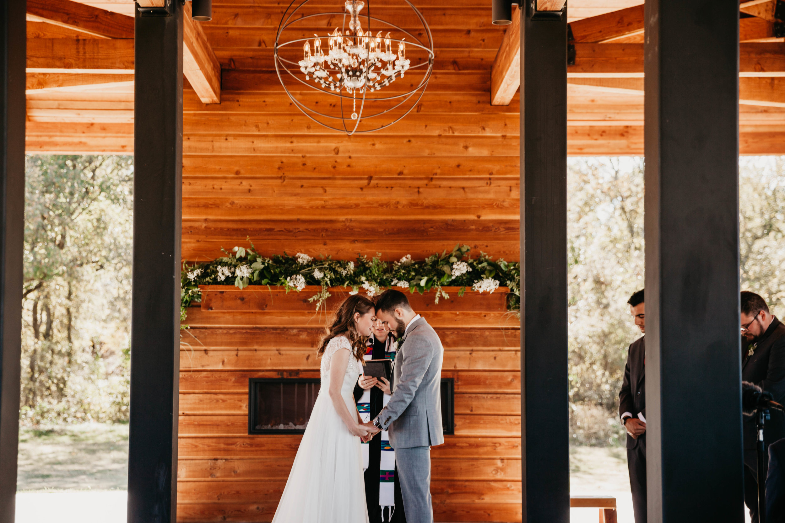 Kendra + Nick -- A White Barn Wedding -- Whitney Justesen Photography-304.jpg