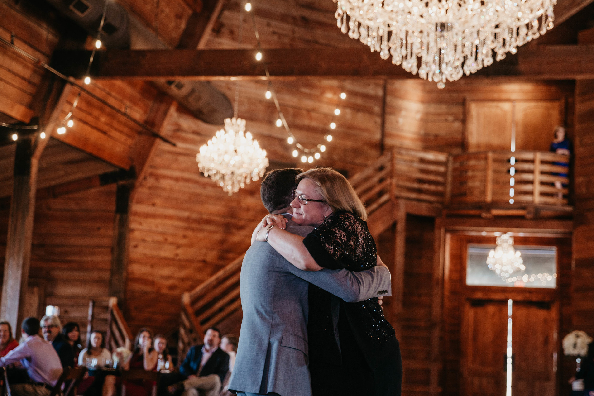 Kendra + Nick -- A White Barn Wedding -- Whitney Justesen Photography-562.jpg