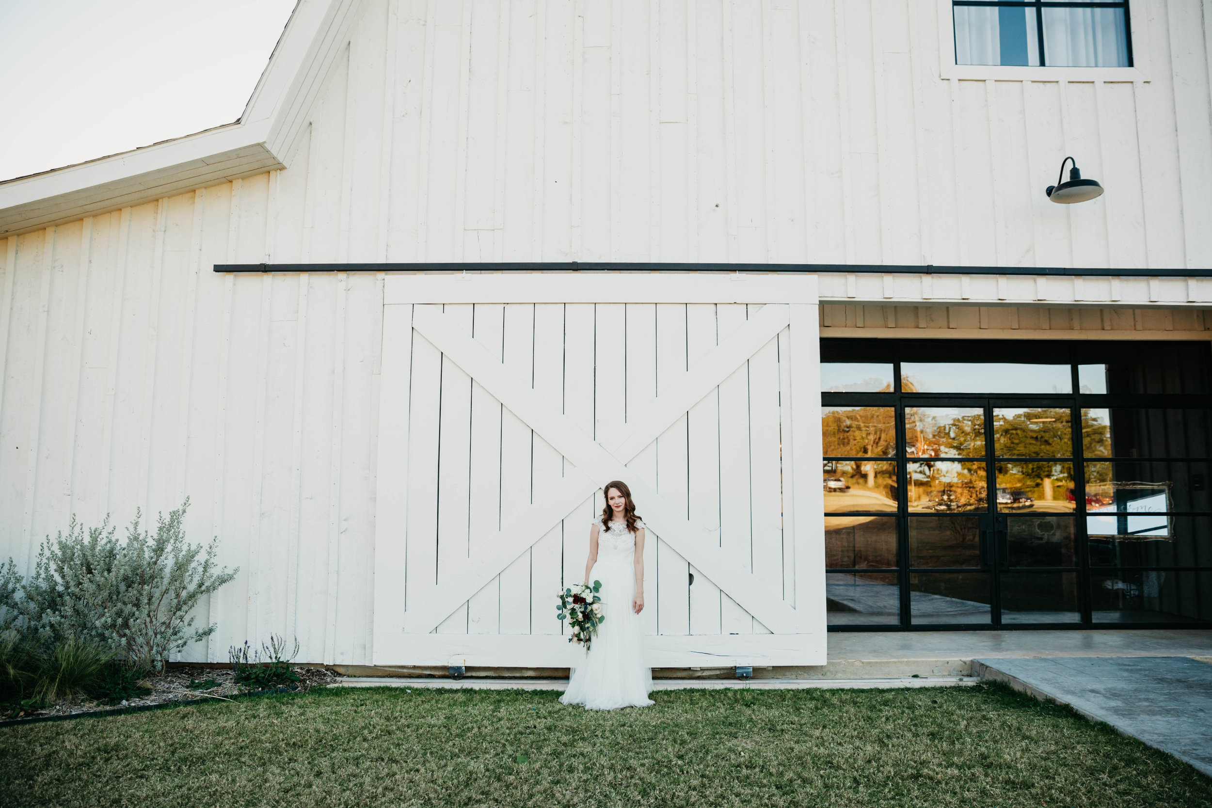 Kendra + Nick -- A White Barn Wedding -- Whitney Justesen Photography-677.jpg