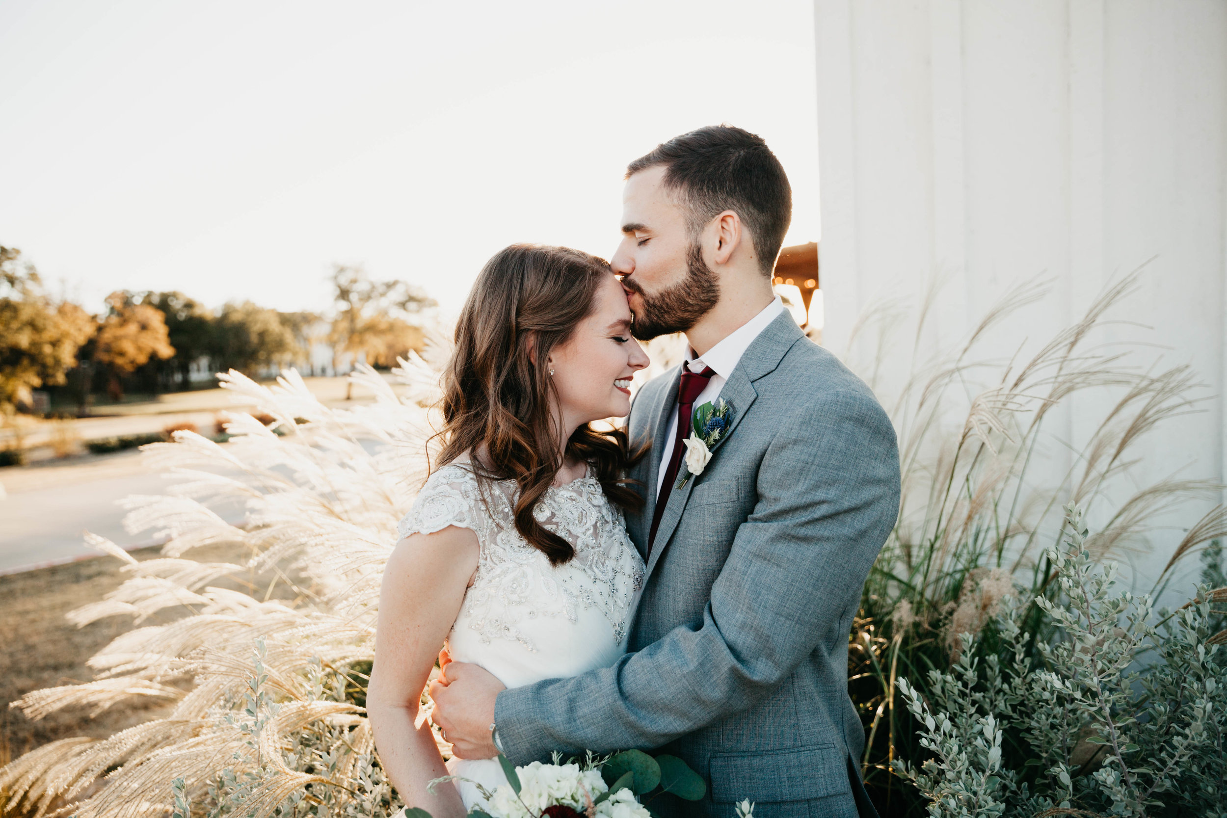 Kendra + Nick -- A White Barn Wedding -- Whitney Justesen Photography-712.jpg