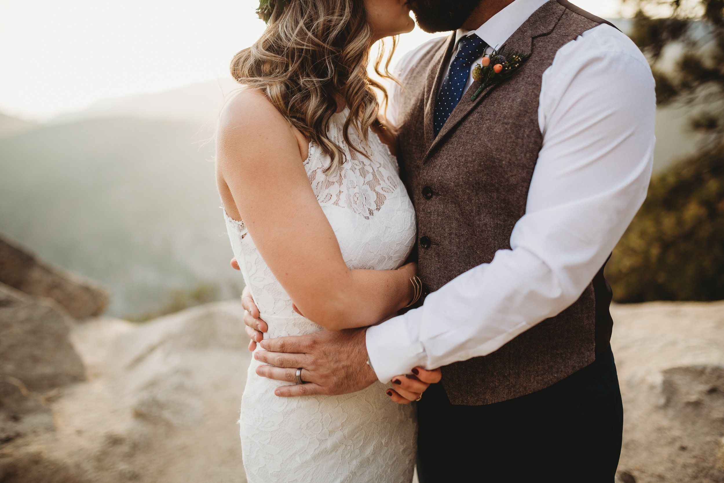 Amanda + Derek -- Intimate Yosemite Wedding -- Whitney Justesen Photography-383.jpg