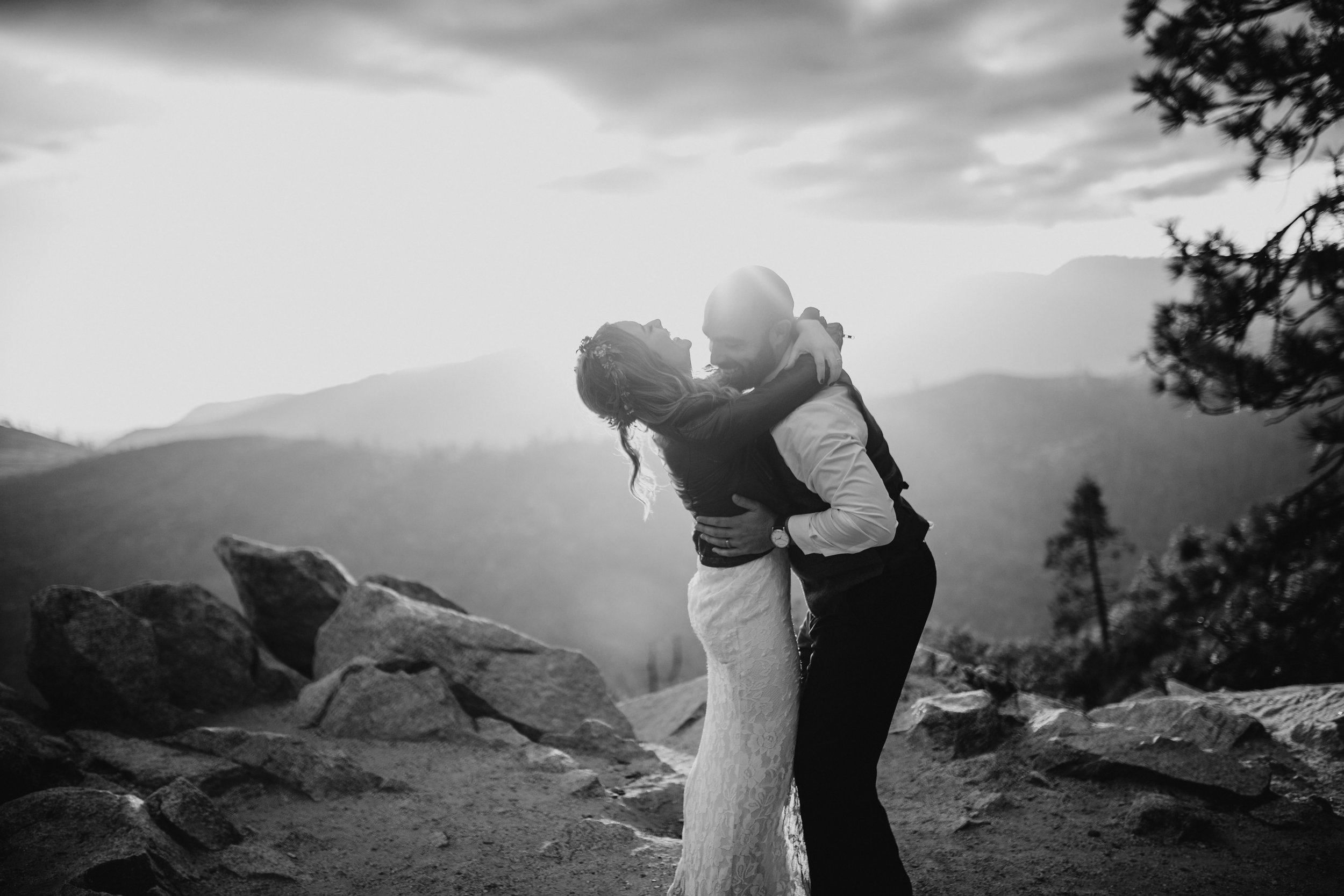 Amanda + Derek -- Intimate Yosemite Wedding -- Whitney Justesen Photography-412.jpg
