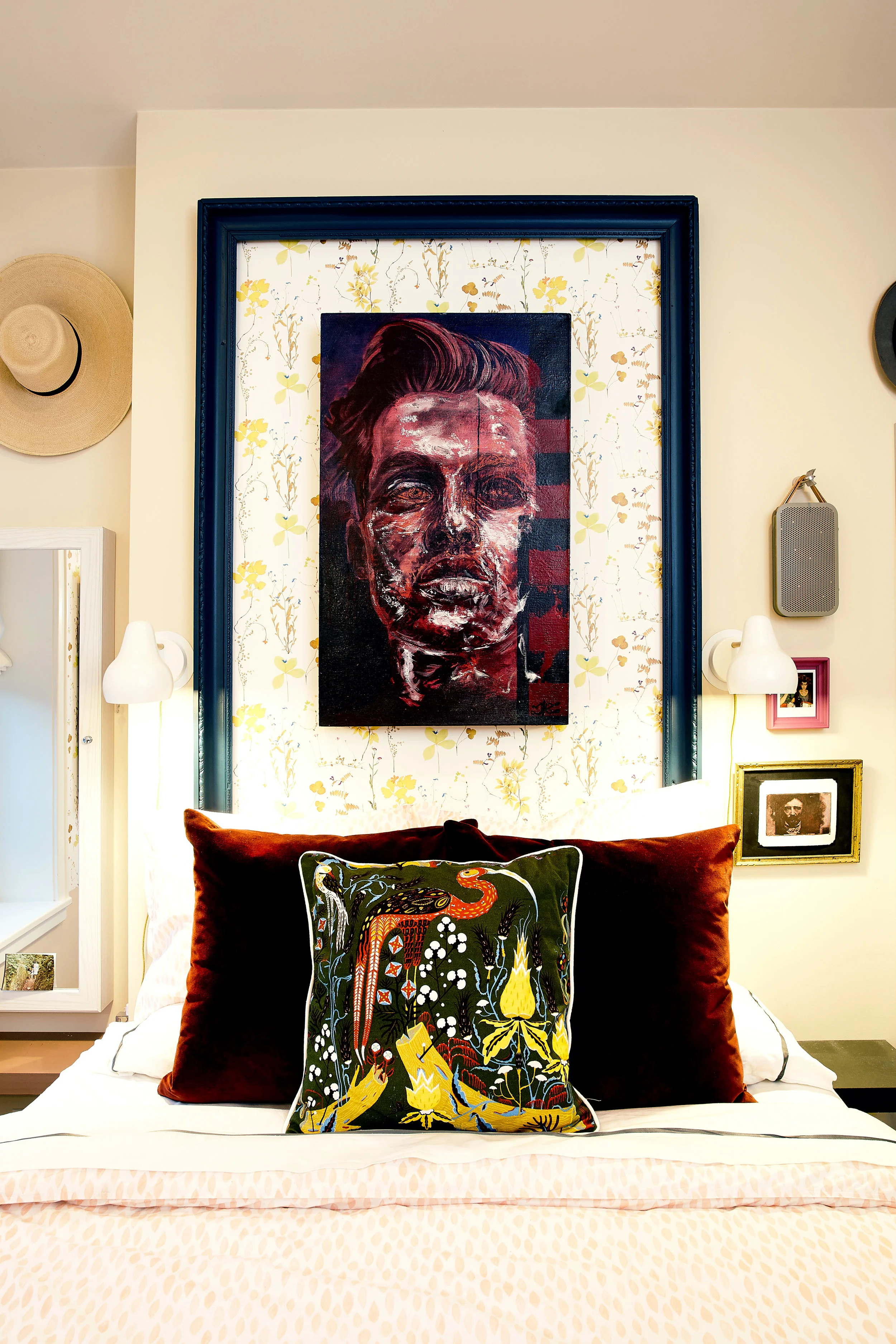 Slide 9 - Larson - Bedroom-Headbaord.jpg