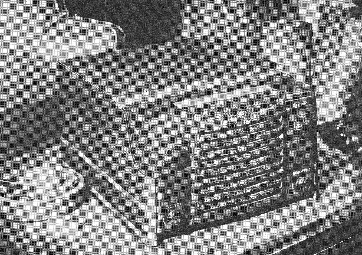 Micarta used for radio-phonograph housing looks like real mahogany.