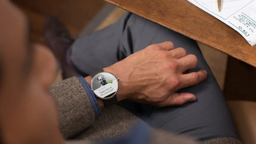 Motorola Moto 360 Smartwatch (Available end of July)