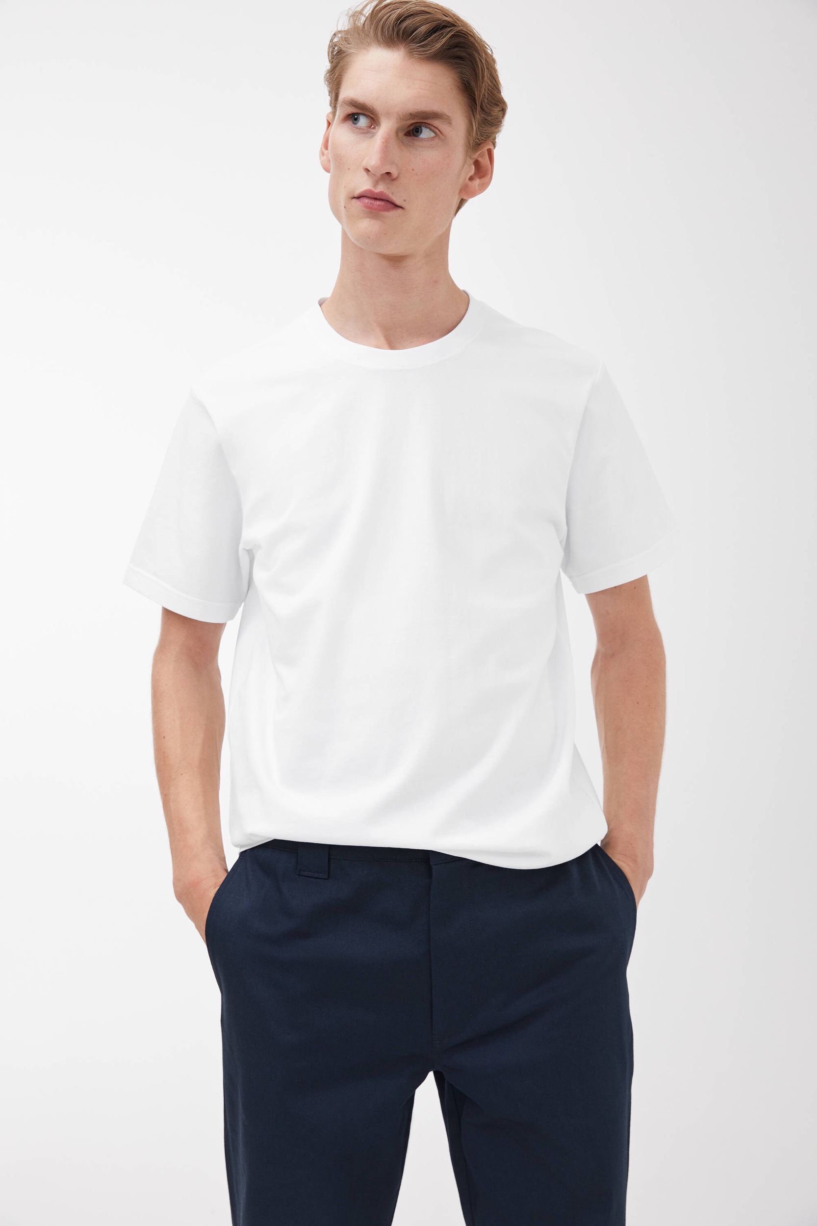 5 Best White T-Shirts for Men-2019 — dapper & groomed