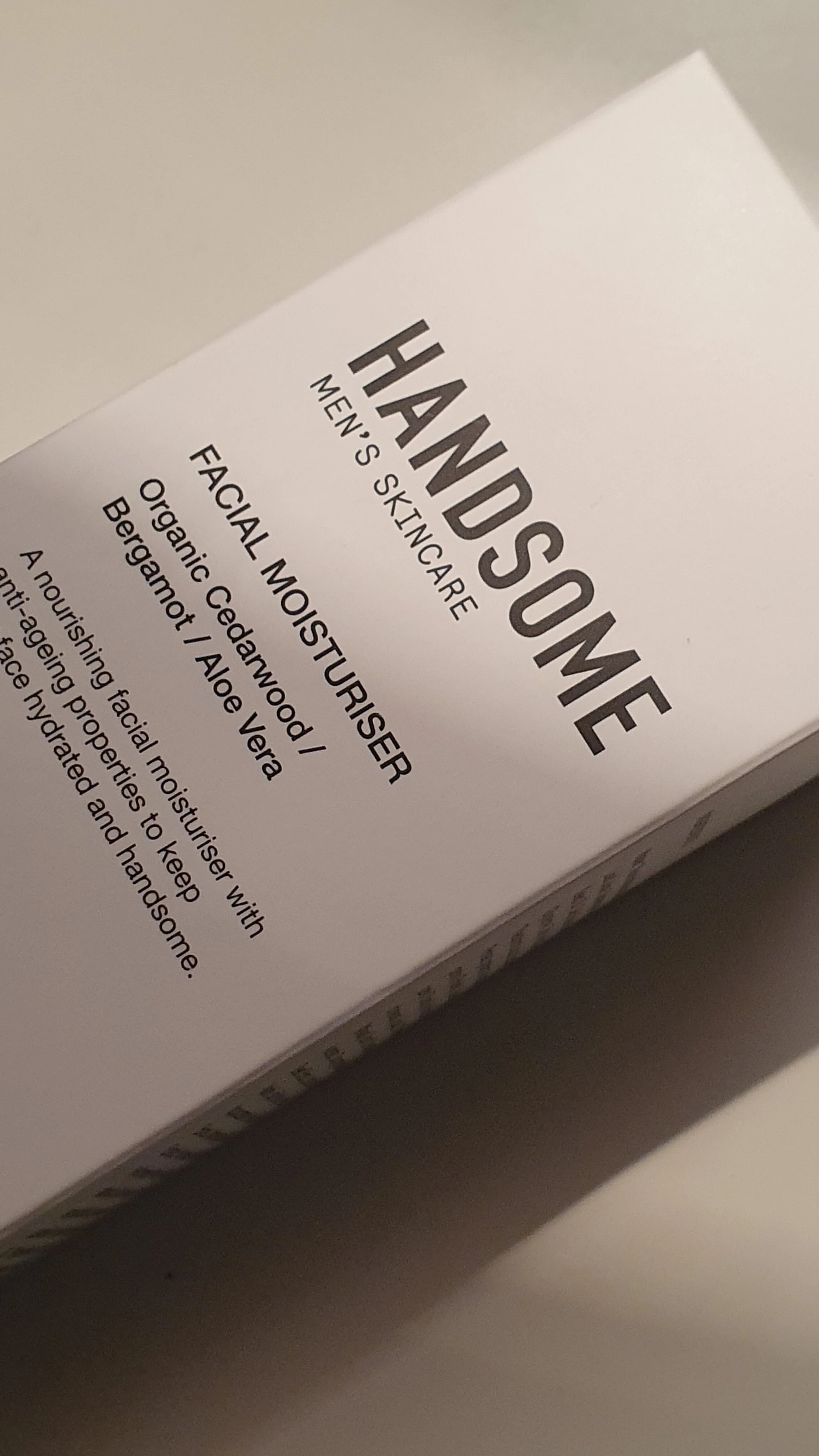 handsome facial moisturiser