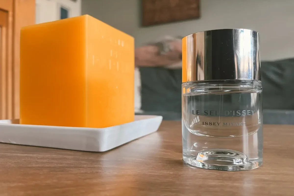 Le Sel d’Issey by Issey Miyake bottle and packaging – minimalist men’s fragrance review