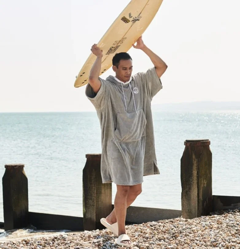 Kuddly Cosy Poncho Towel Review: The Perfect Poolside Companion