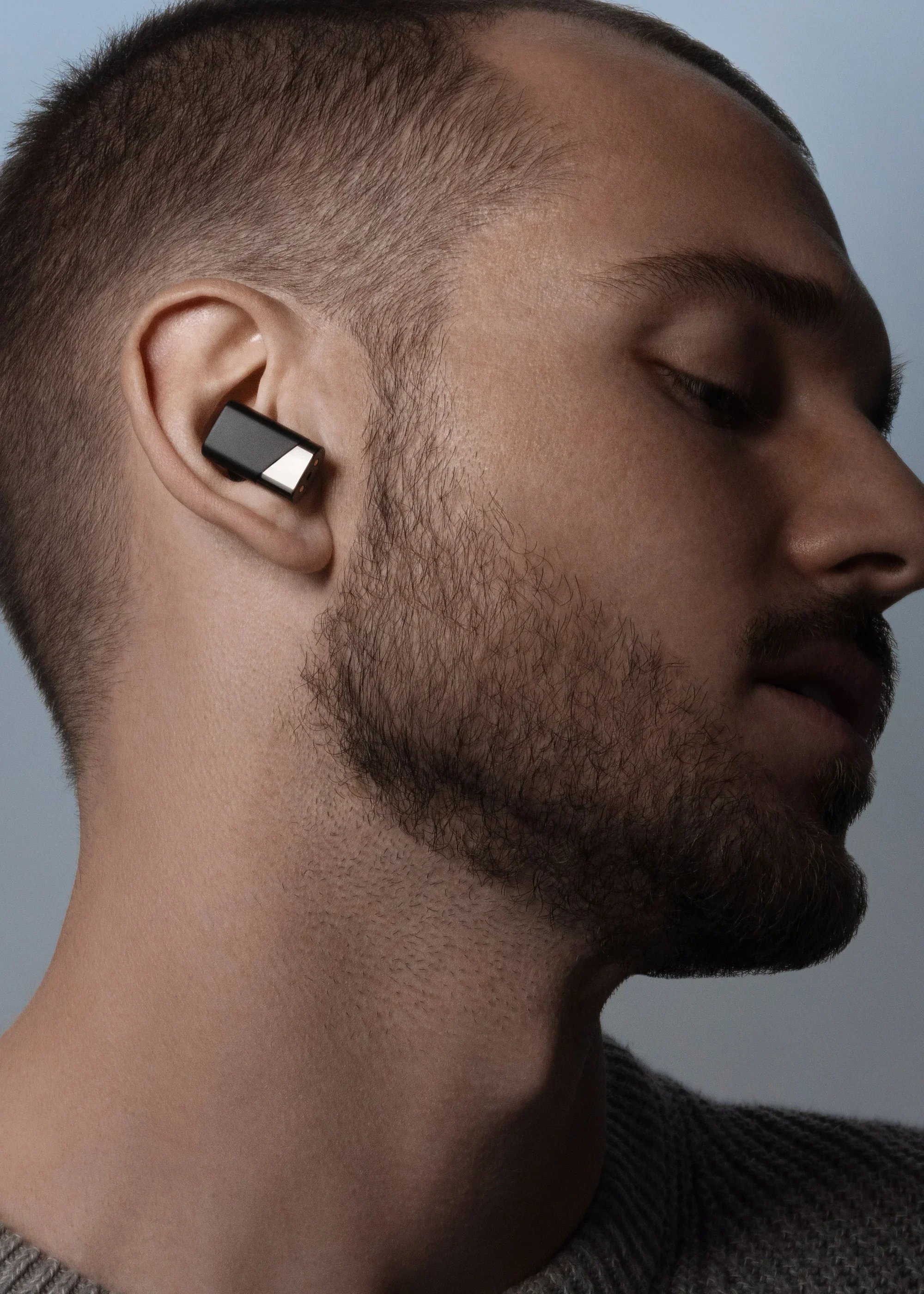 Status Pro X official photo