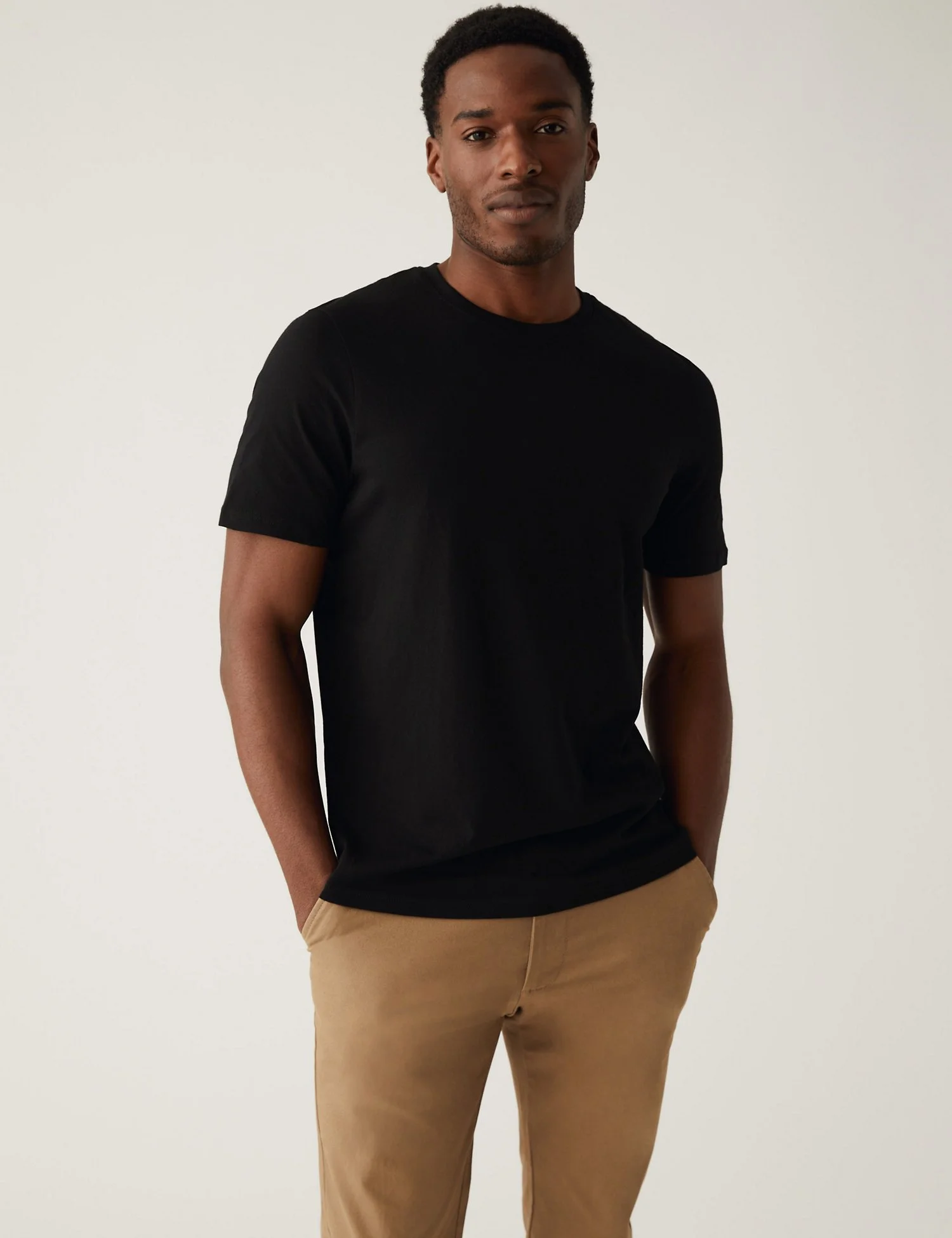 5 Best Black T-Shirts for Men Spring-Summer 2023 — Dapper and groomed