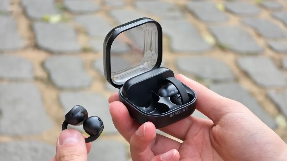 Samsung Galaxy Buds On Launch Today: Why I Love the Clip-On Design
