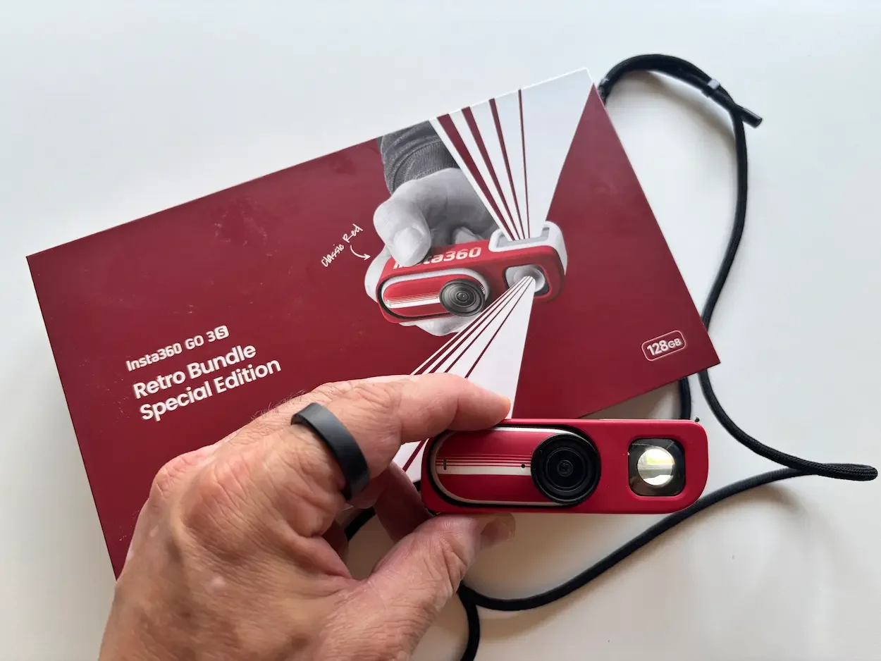 Insta360 Go 3S Retro Bundle Packaging