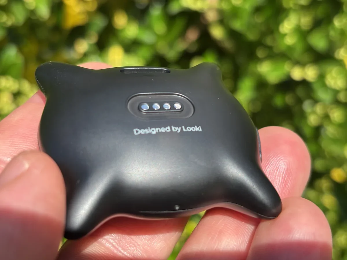 Jerome showing the back of the Looki L1 Ai device