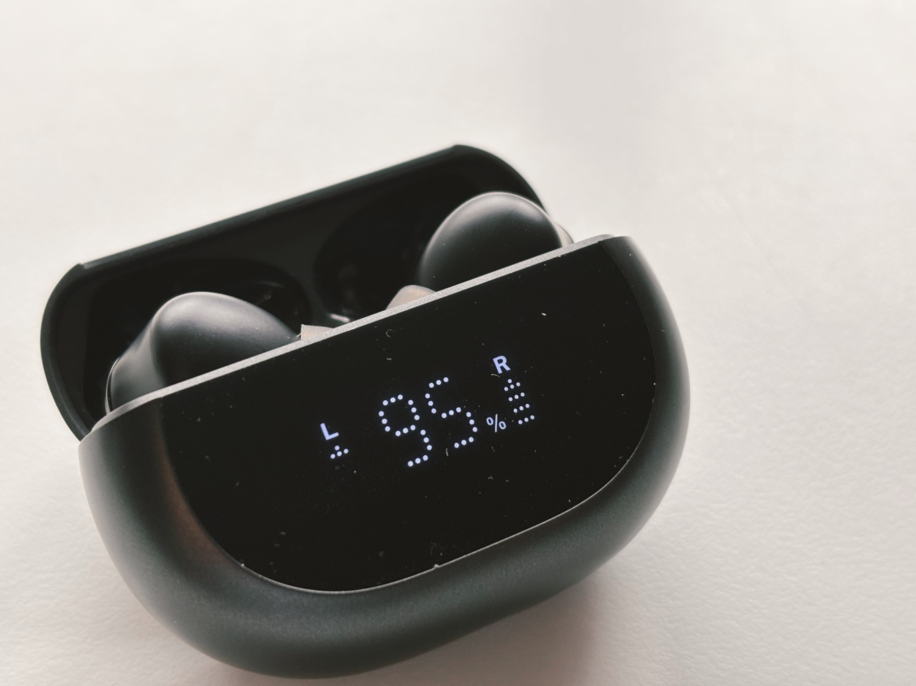 Tozo NC20 Review: Incredible Sound for a Non-Flagship Price