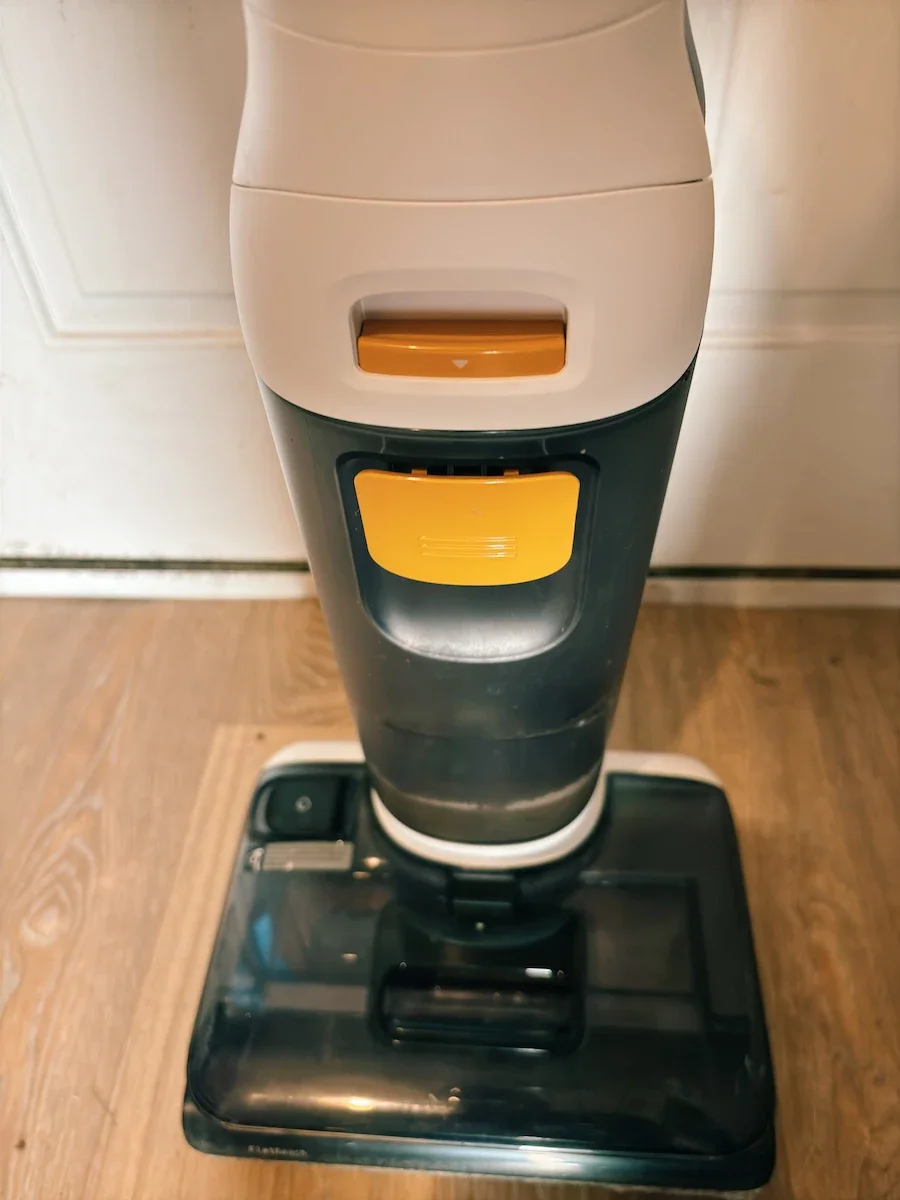 Roborock F25 GT Review: Tested in a Real Family Home (2026)