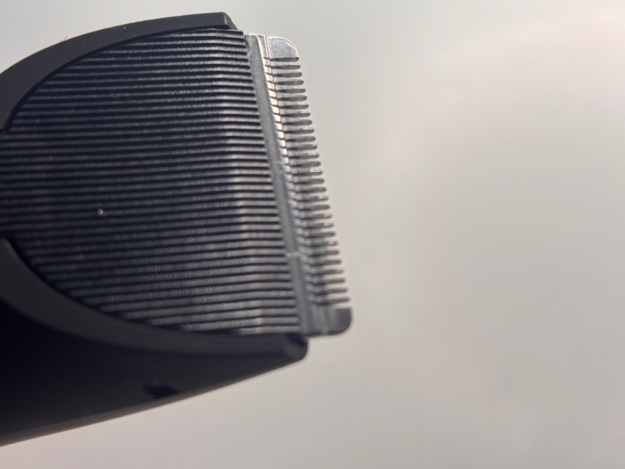 manspot-body-hair-trimmer-blade.png