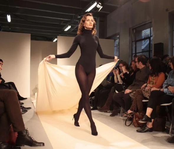 fashion in motion2.JPG