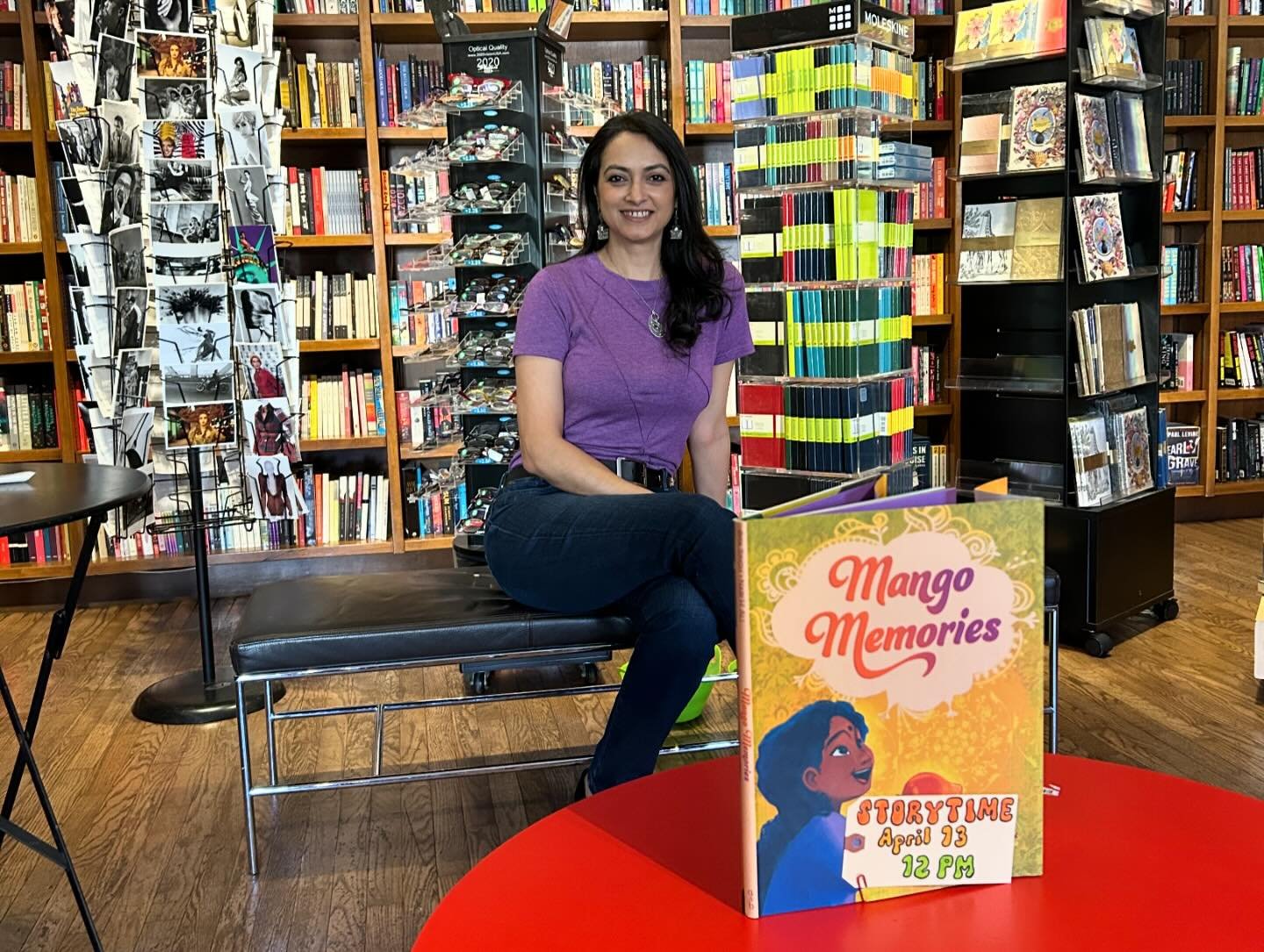 🥭Celebrating MANGO MEMORIES&hellip;Part 1🥭

What a wonderful afternoon we had at @booksandbooks yesterday! I was grateful to see so many familiar faces and so many new ones. And I had the most engaging audeience who made the storytime extra special