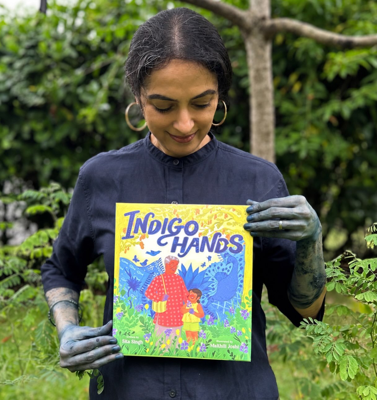 It&rsquo;s here! 🎉 Indigo Hands by @maithiliart and me is out in the world today, and we are so excited! 💙

It takes a village to bring a book into the world, and I&rsquo;m SO grateful to everyone involved: editor Anne Schwartz @annedinah2222 and t