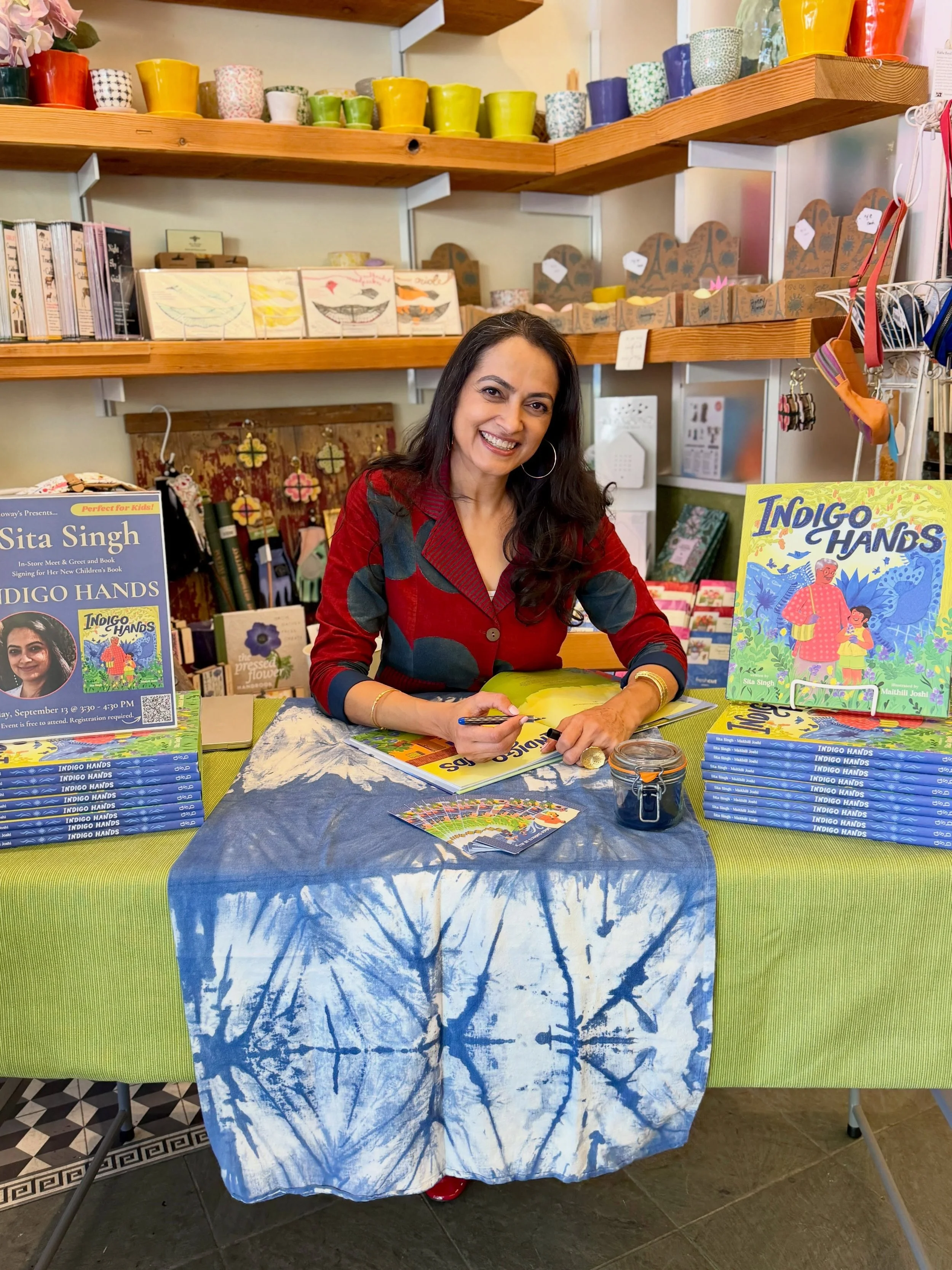 A special afternoon at @mrsdalloways in Berkeley. So grateful to everyone who stopped by, to the lovely folks at the store for making me feel so welcome, and to have my daughter, Shreeya, there with me. And especially grateful to my dear friend @meer