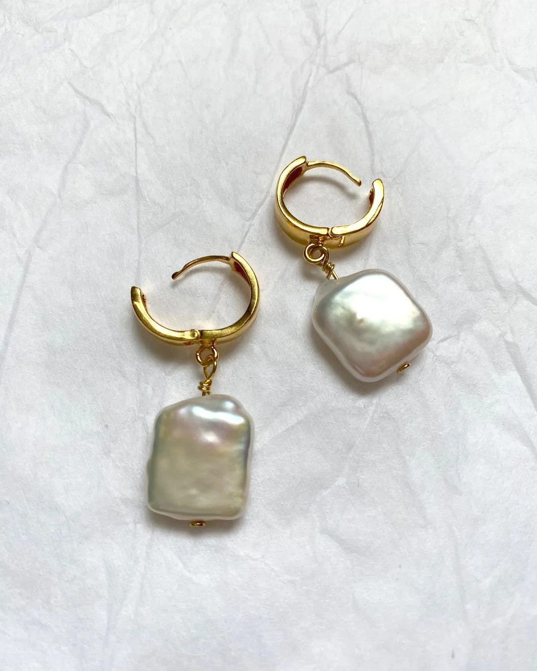 &lsquo;Pearls are always appropriate&rsquo; Jackie Kennedy. 

These stunning and unique square freshwater pearl earrings and necklaces are always one of my Christmas bestsellers. 

Available in silver or gold at an affordable price they make the perf