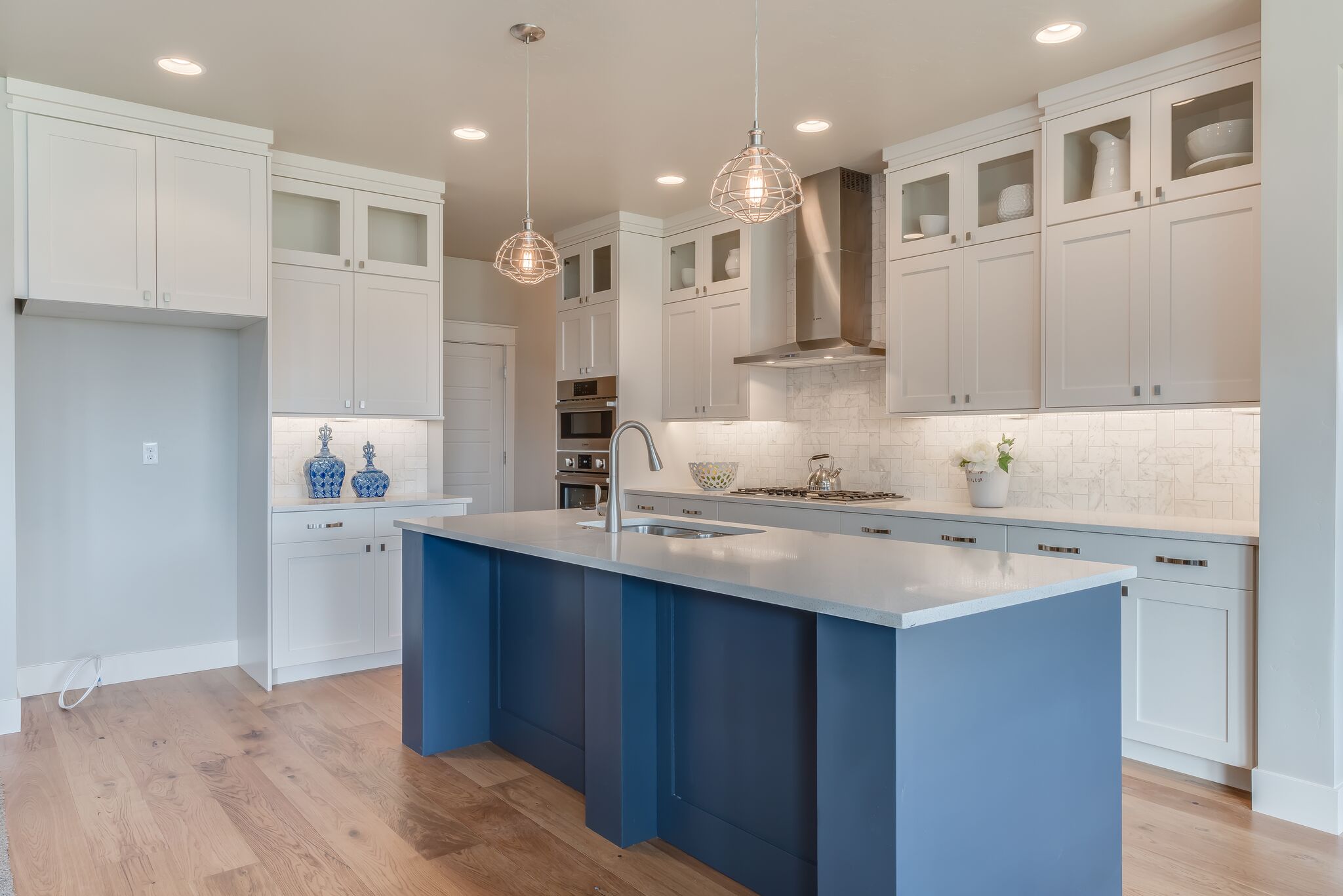 009_Kitchen View.jpg