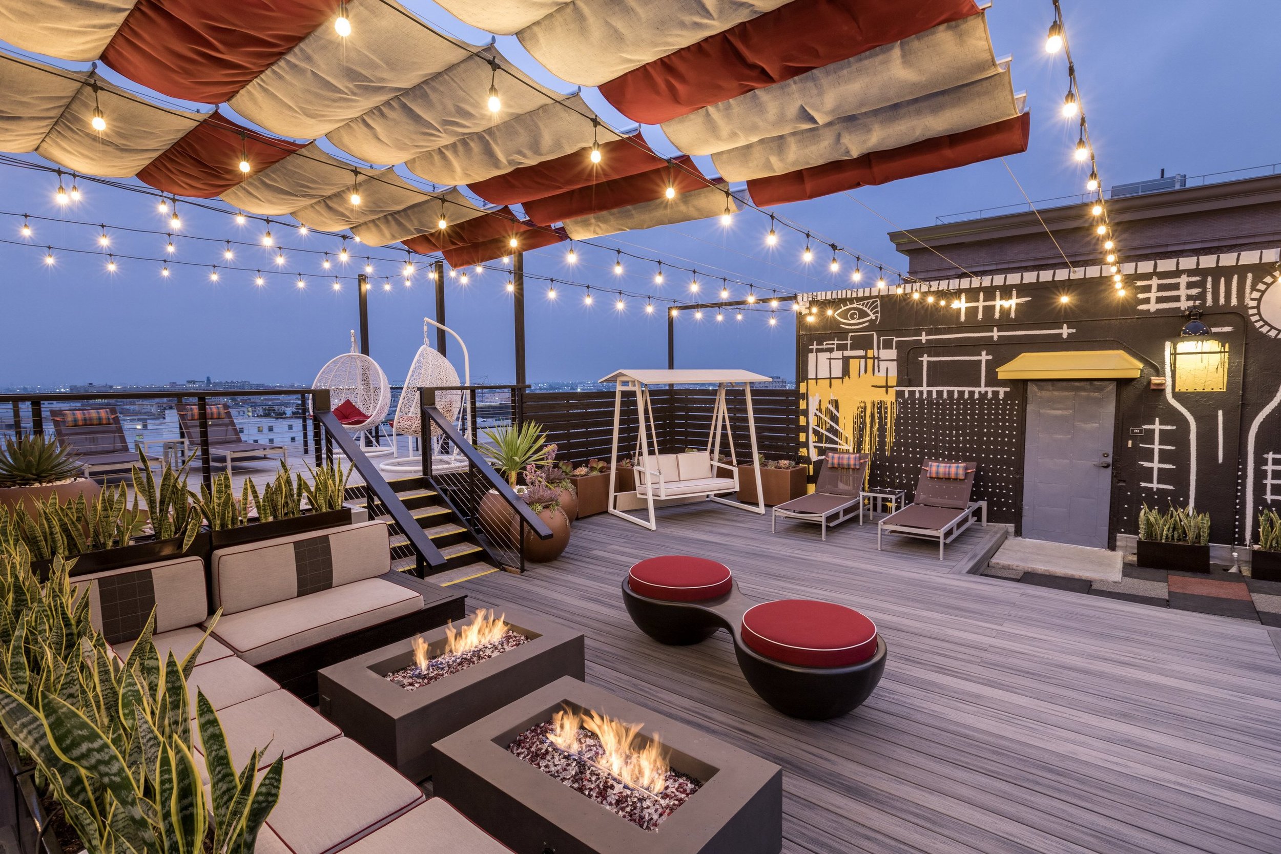 Rooftop Lounge Area at Santa Fe Lofts(1).jpg