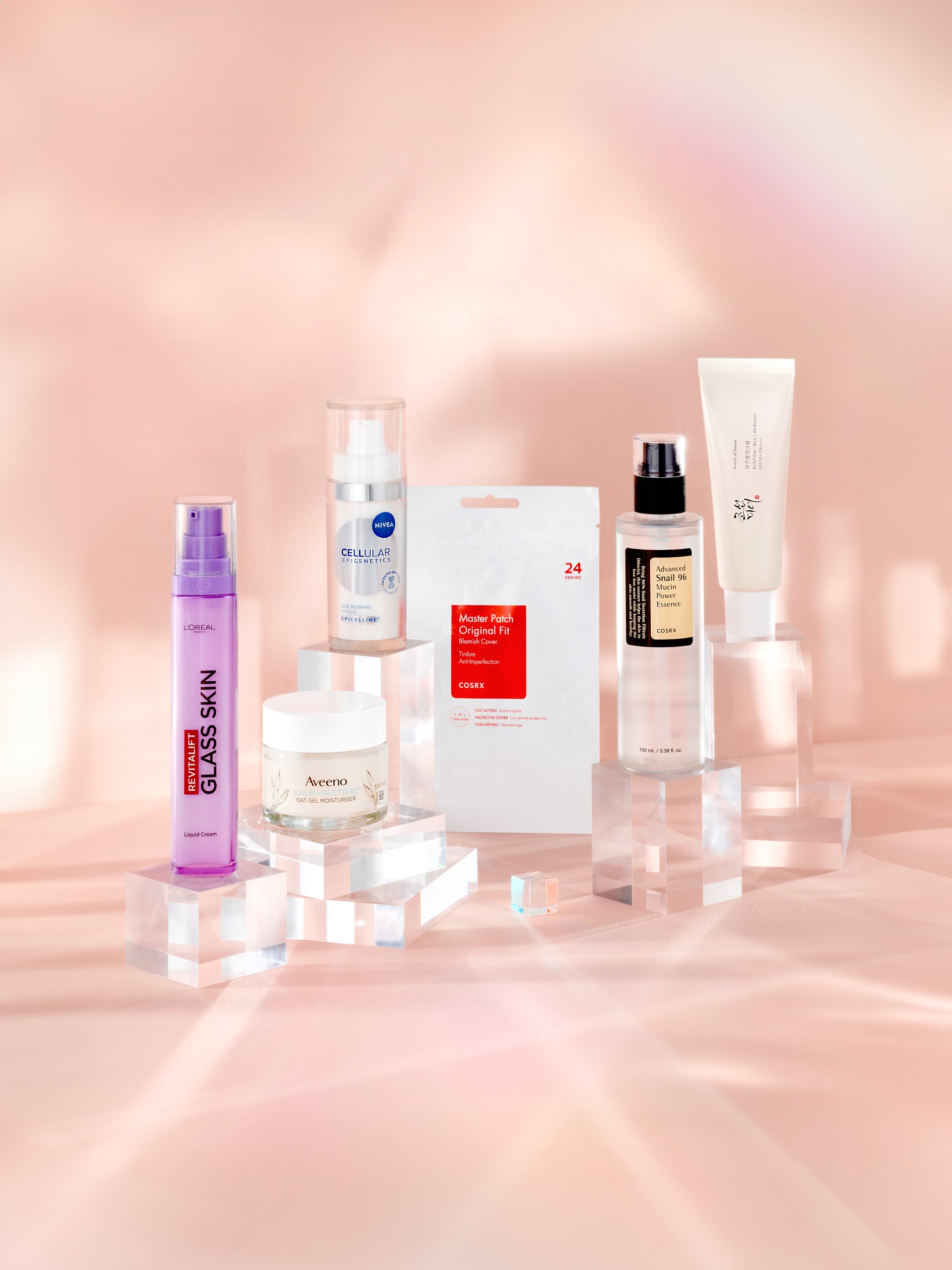 Superdrug_Mothers_Day_26_Skin_Group_Portrait_Extended.jpg