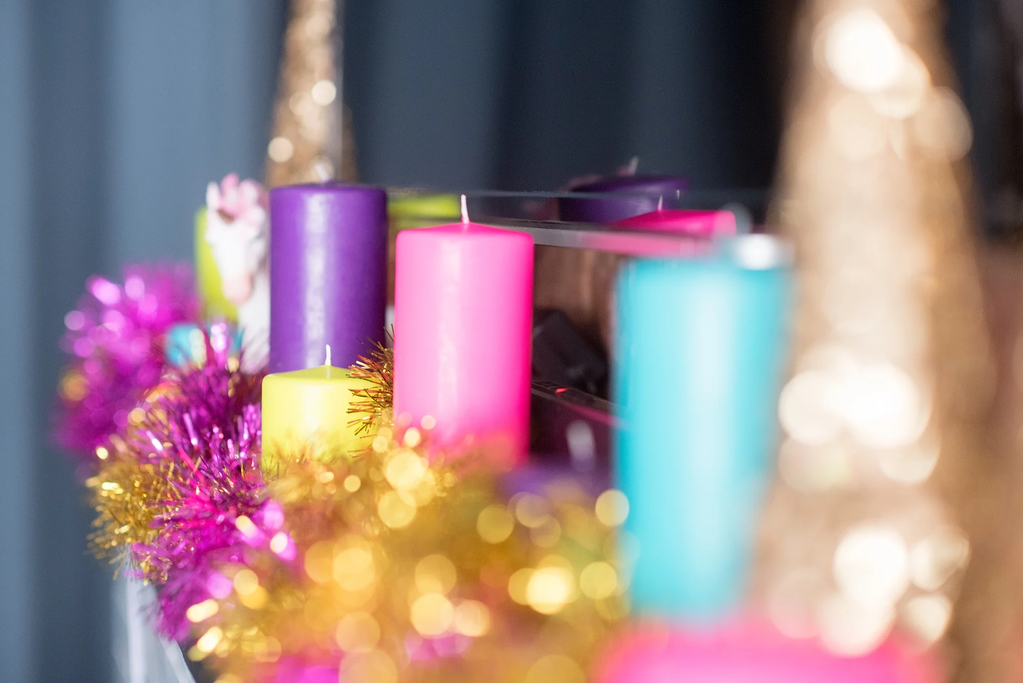 mikkelpaige-lisa_frank_holiday-nyc_flatiron_penthouse-037_WEB.jpg