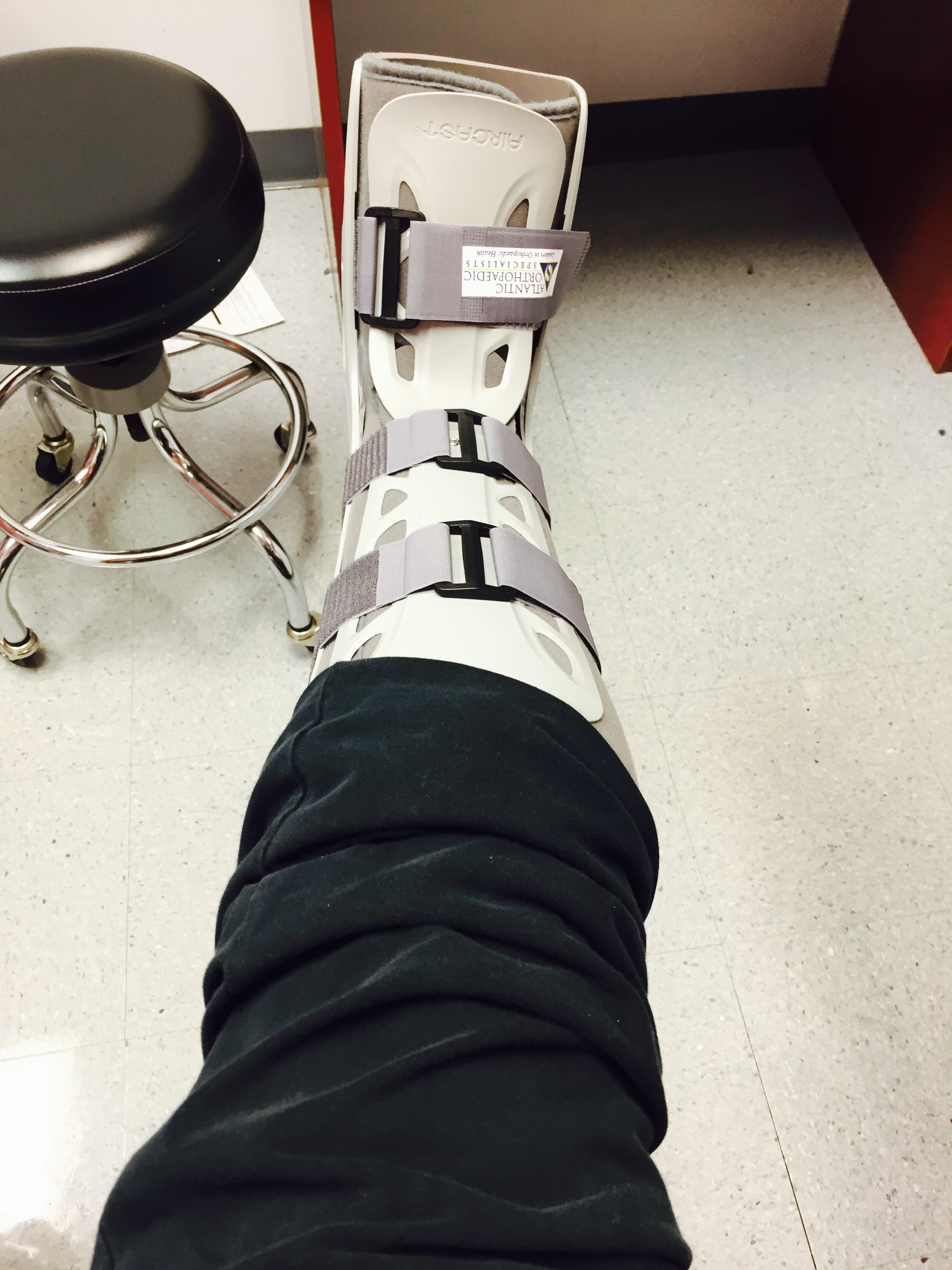 Poor ankle/foot 😔 